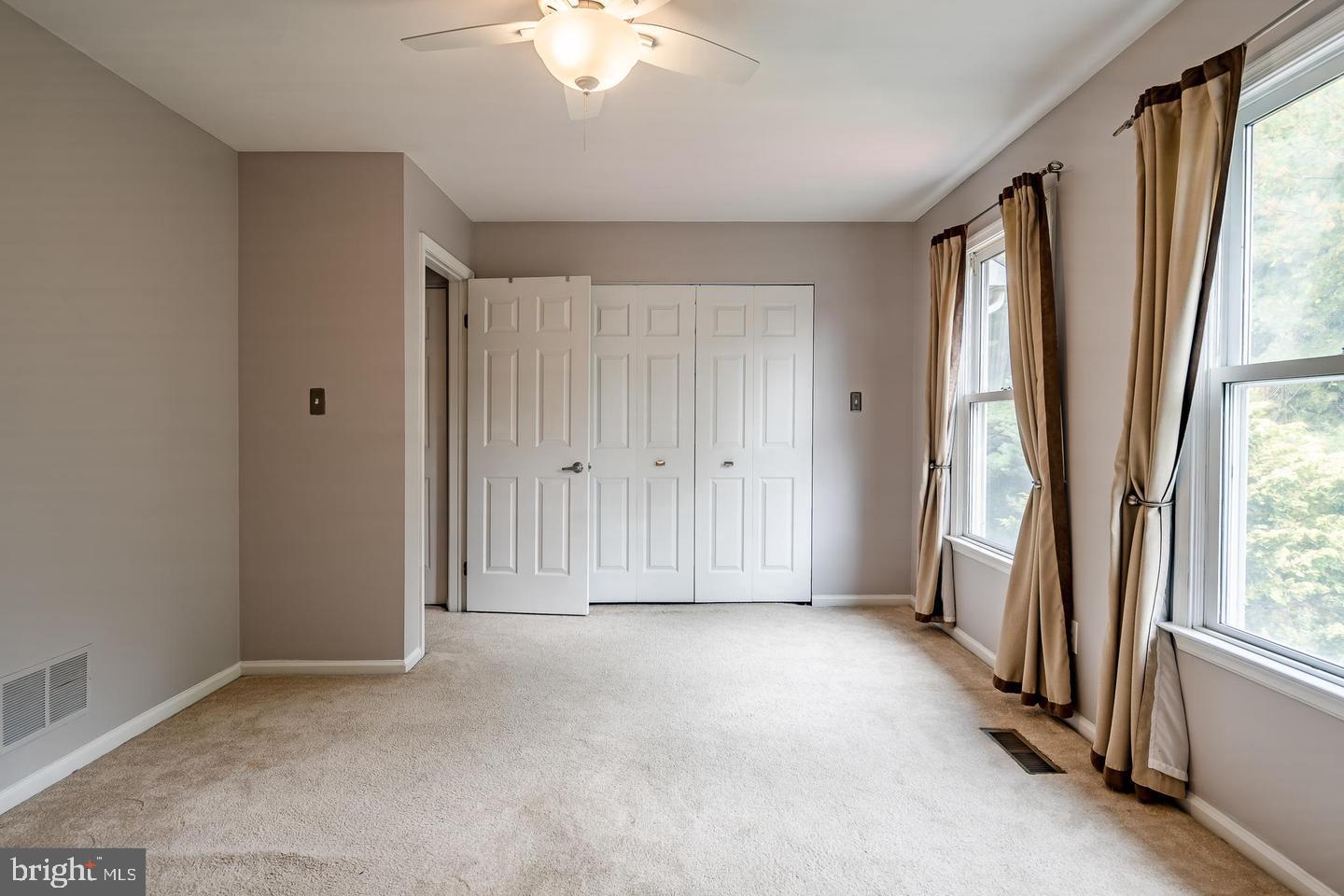 SPRINGHILL FARM - Residential Lease