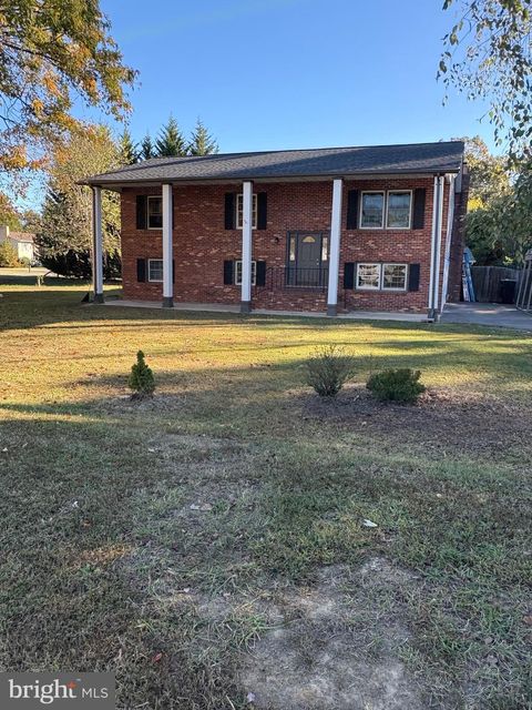 10 WYNNGATE COURT FREDERICKSBURG VA 22405