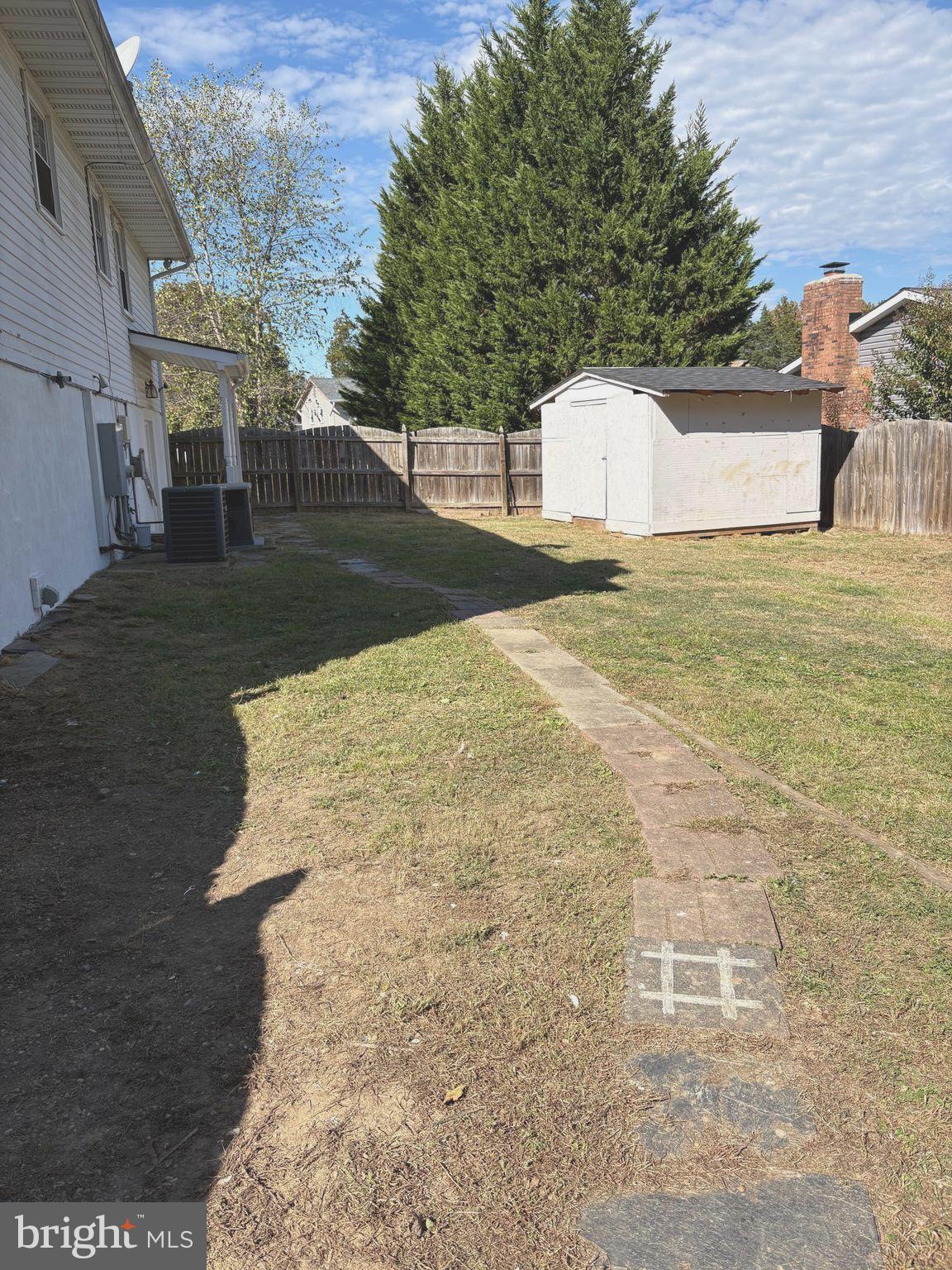 BRIARWOOD ESTATES - Residential