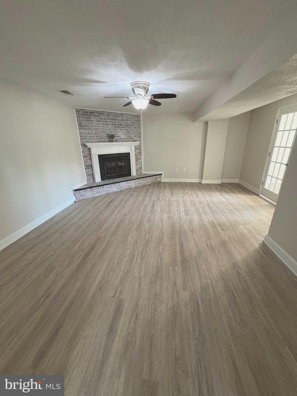 BRIARWOOD ESTATES - Residential