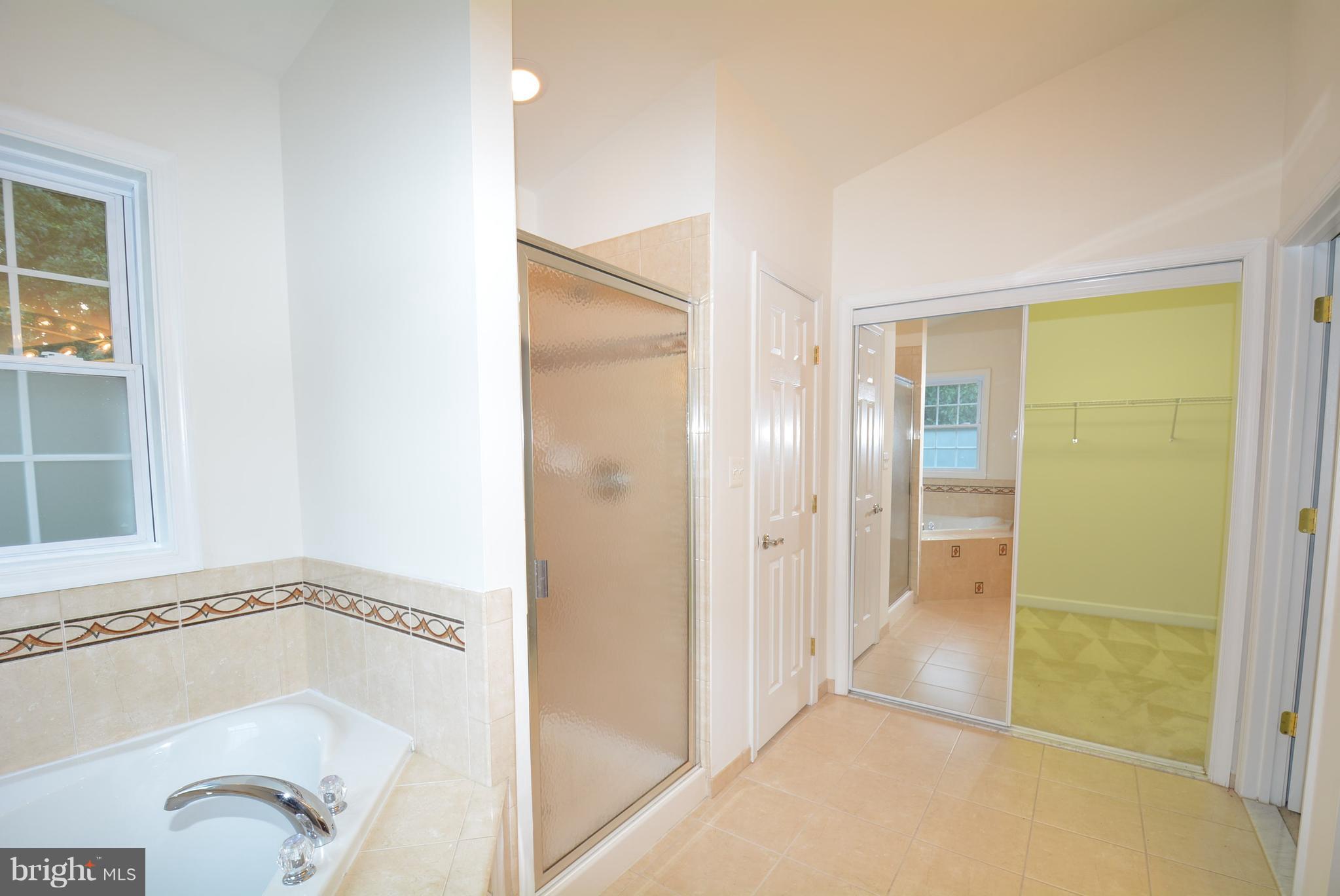 COUNTRY CLUB/LAKE MONTCLAIR - Residential Lease