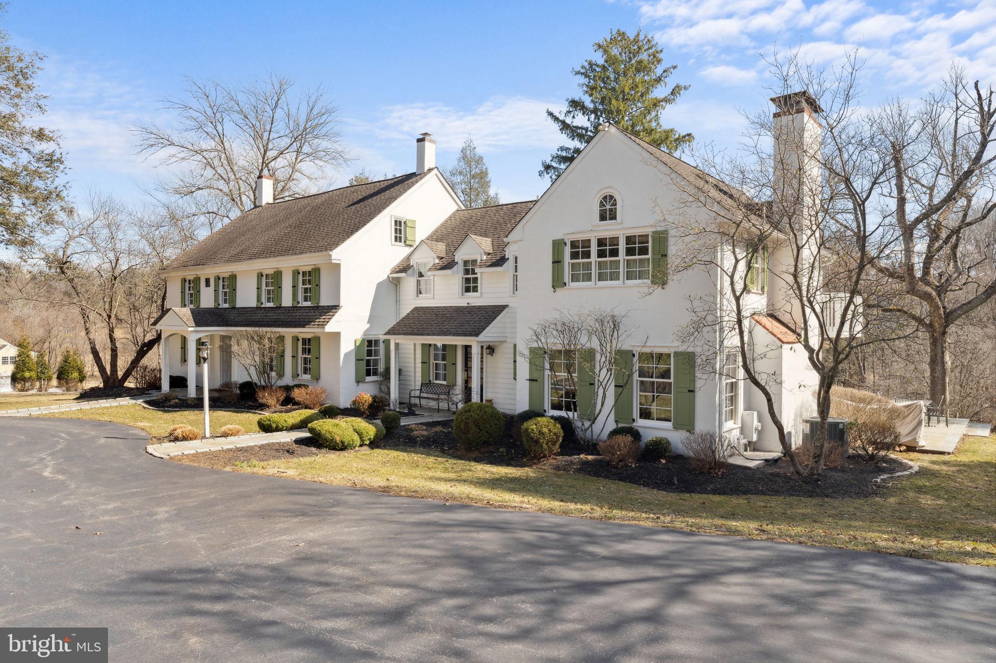 RADNOR HUNT - Residential