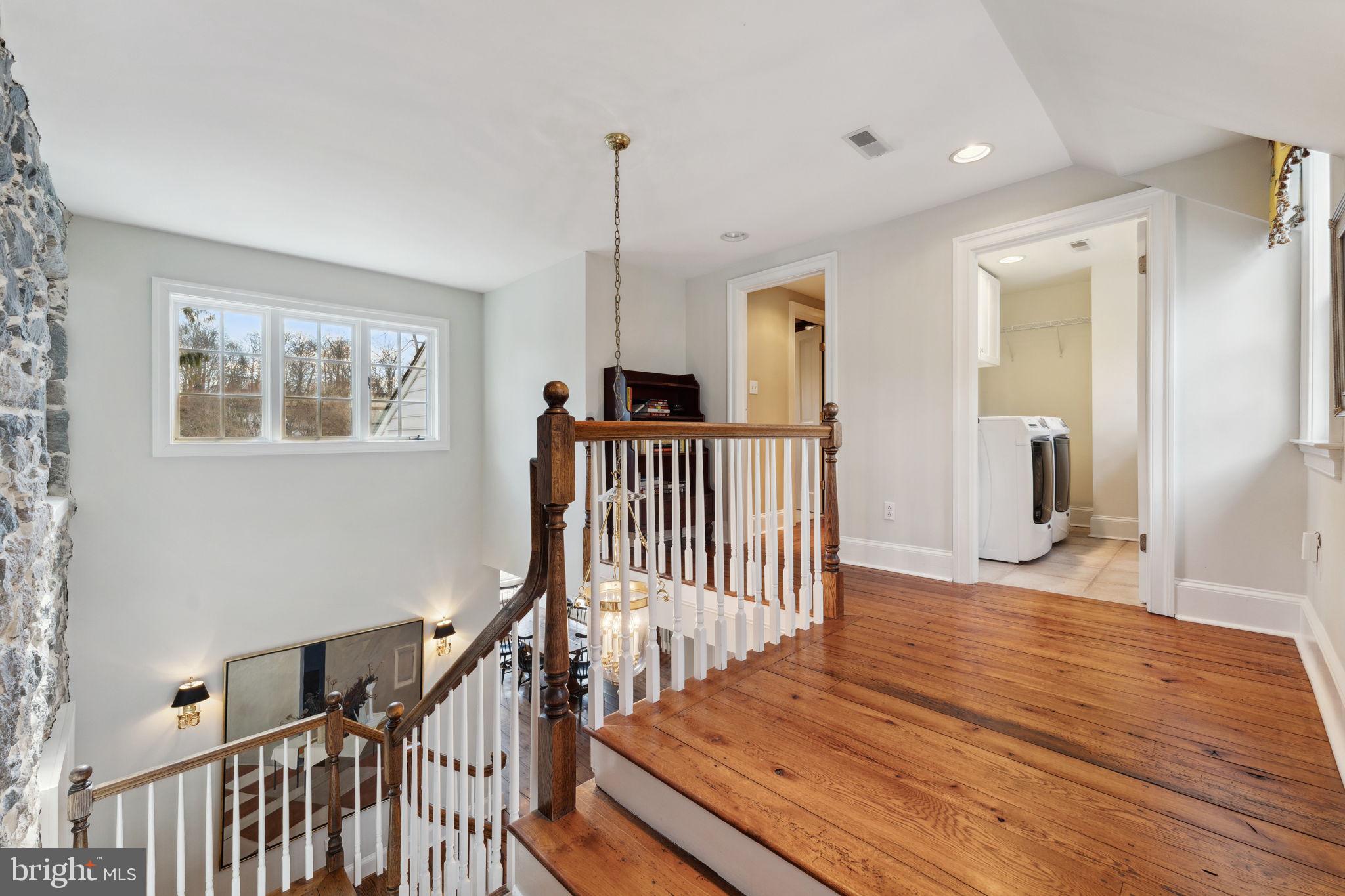 RADNOR HUNT - Residential