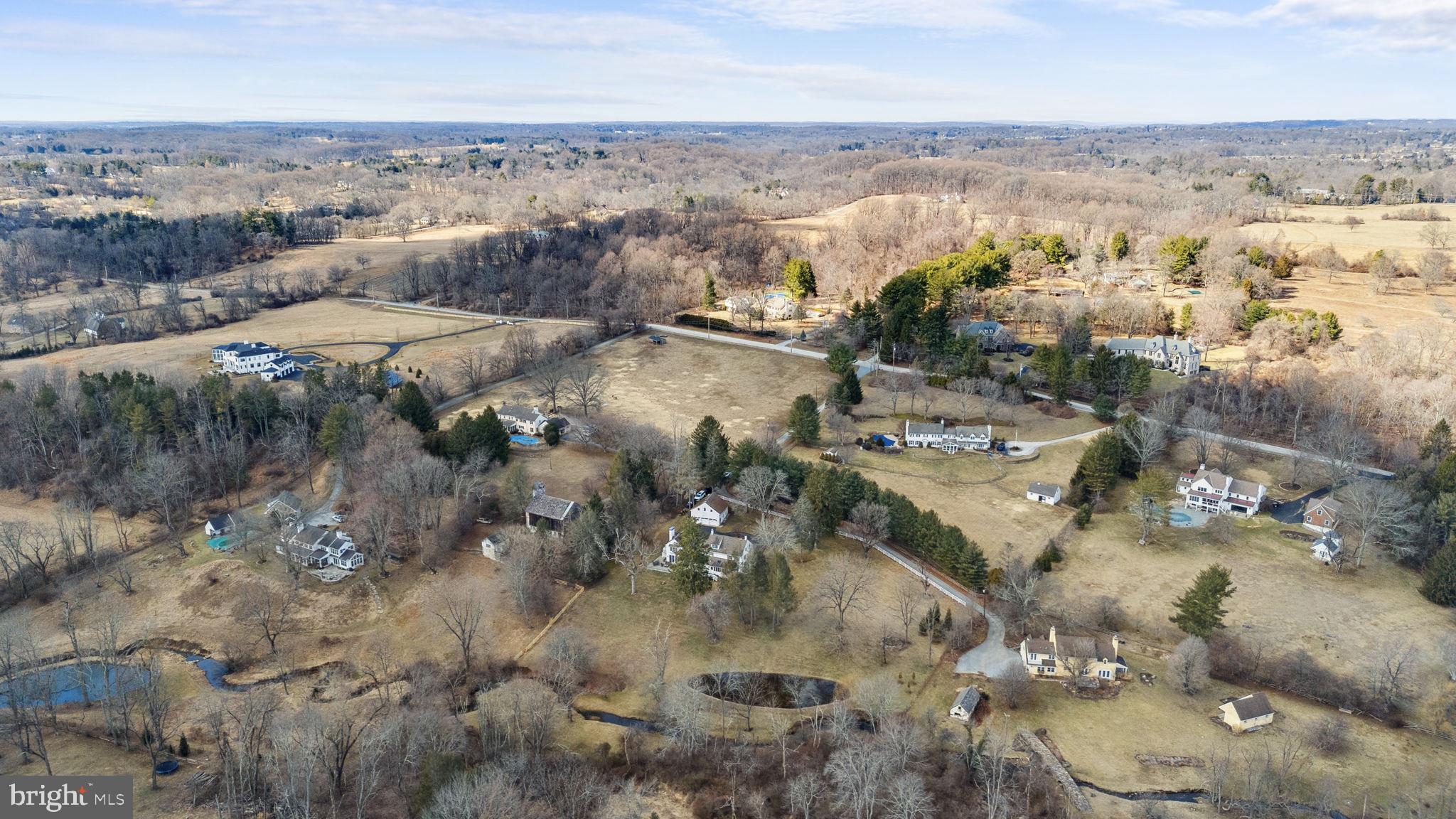 RADNOR HUNT - Residential