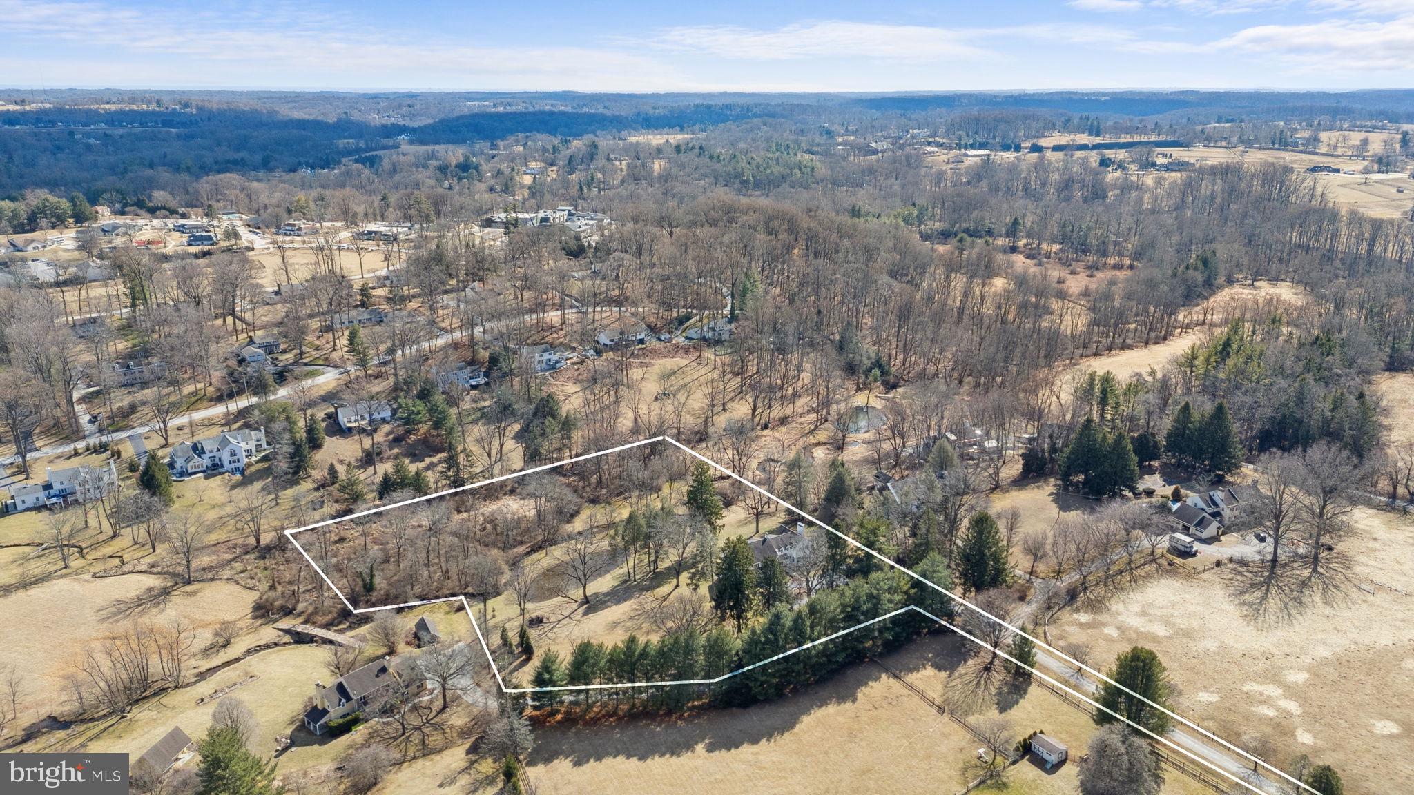 RADNOR HUNT - Residential