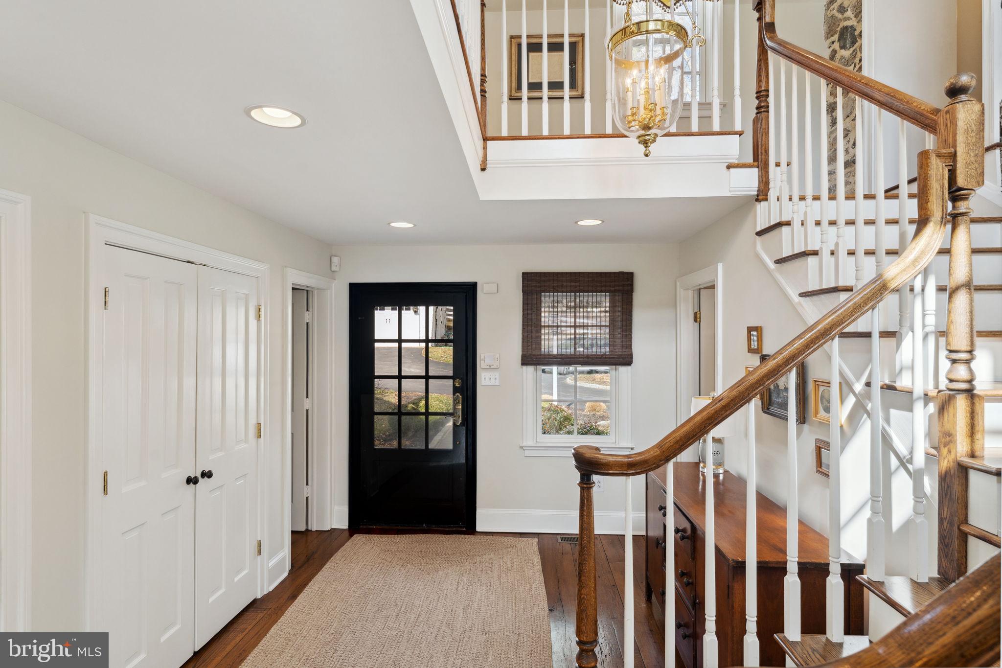 2542 WHITE HORSE ROAD