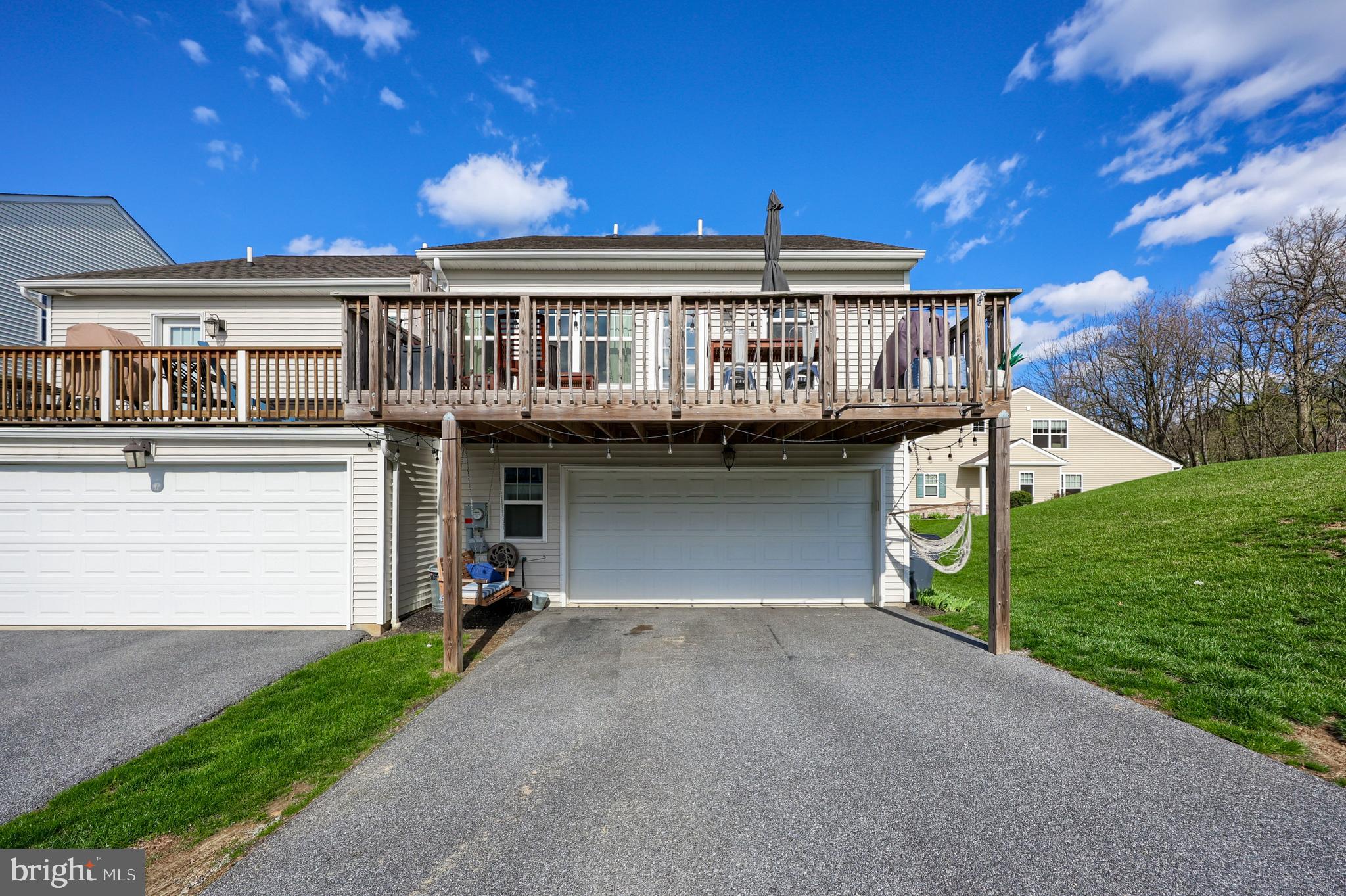 SUMMERFIELD - Residential