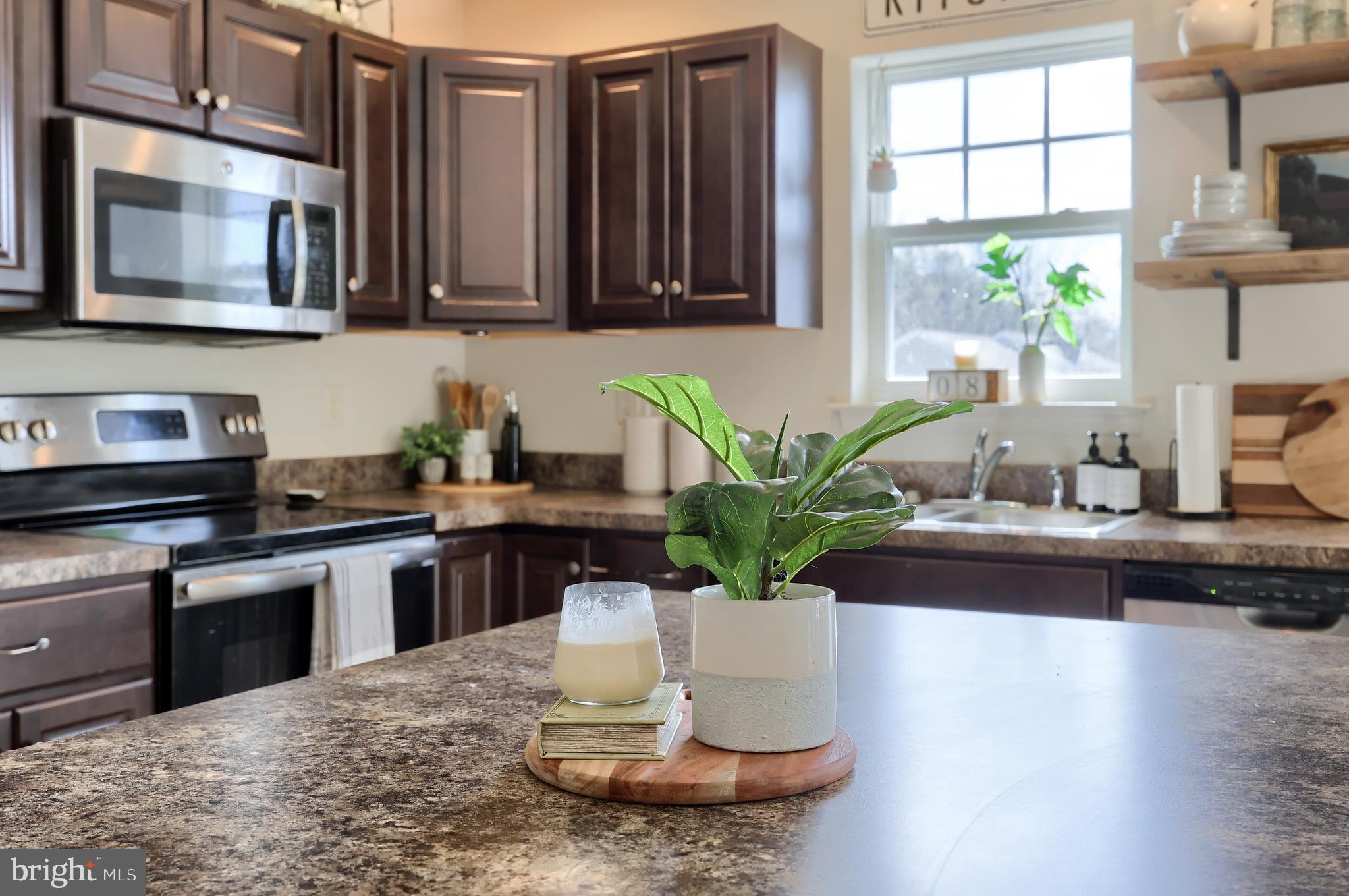 SUMMERFIELD - Residential