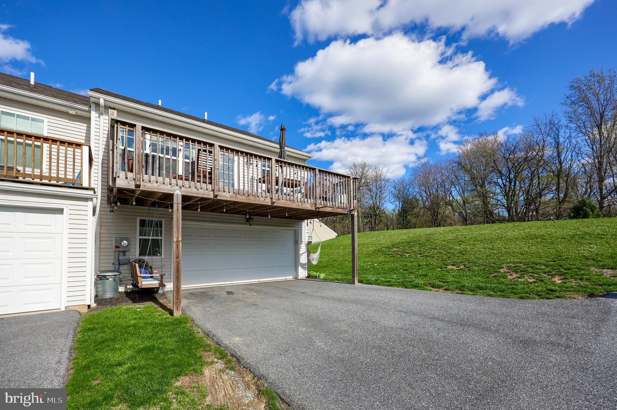 SUMMERFIELD - Residential