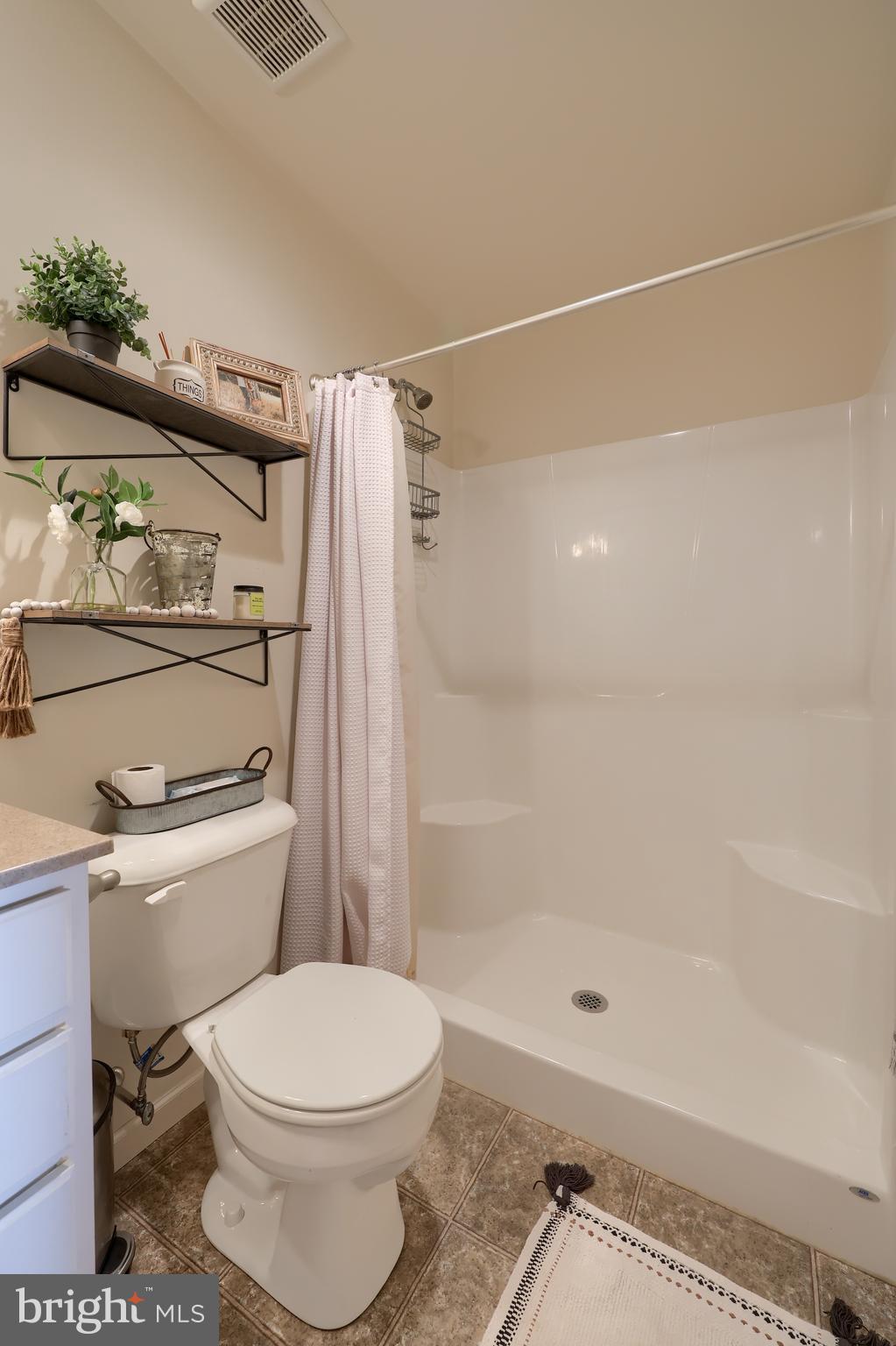 SUMMERFIELD - Residential