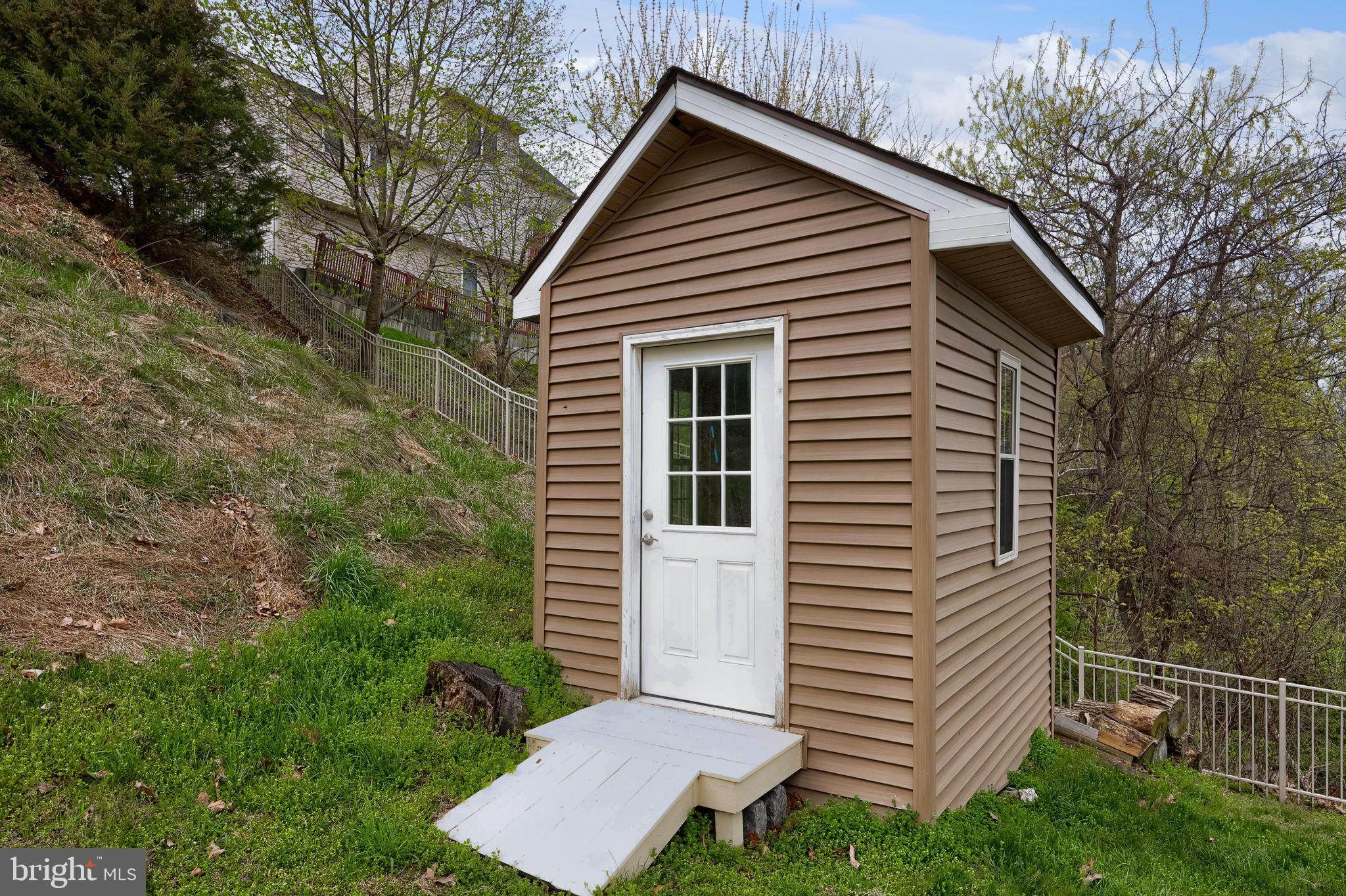 ASBURY PINES - Residential