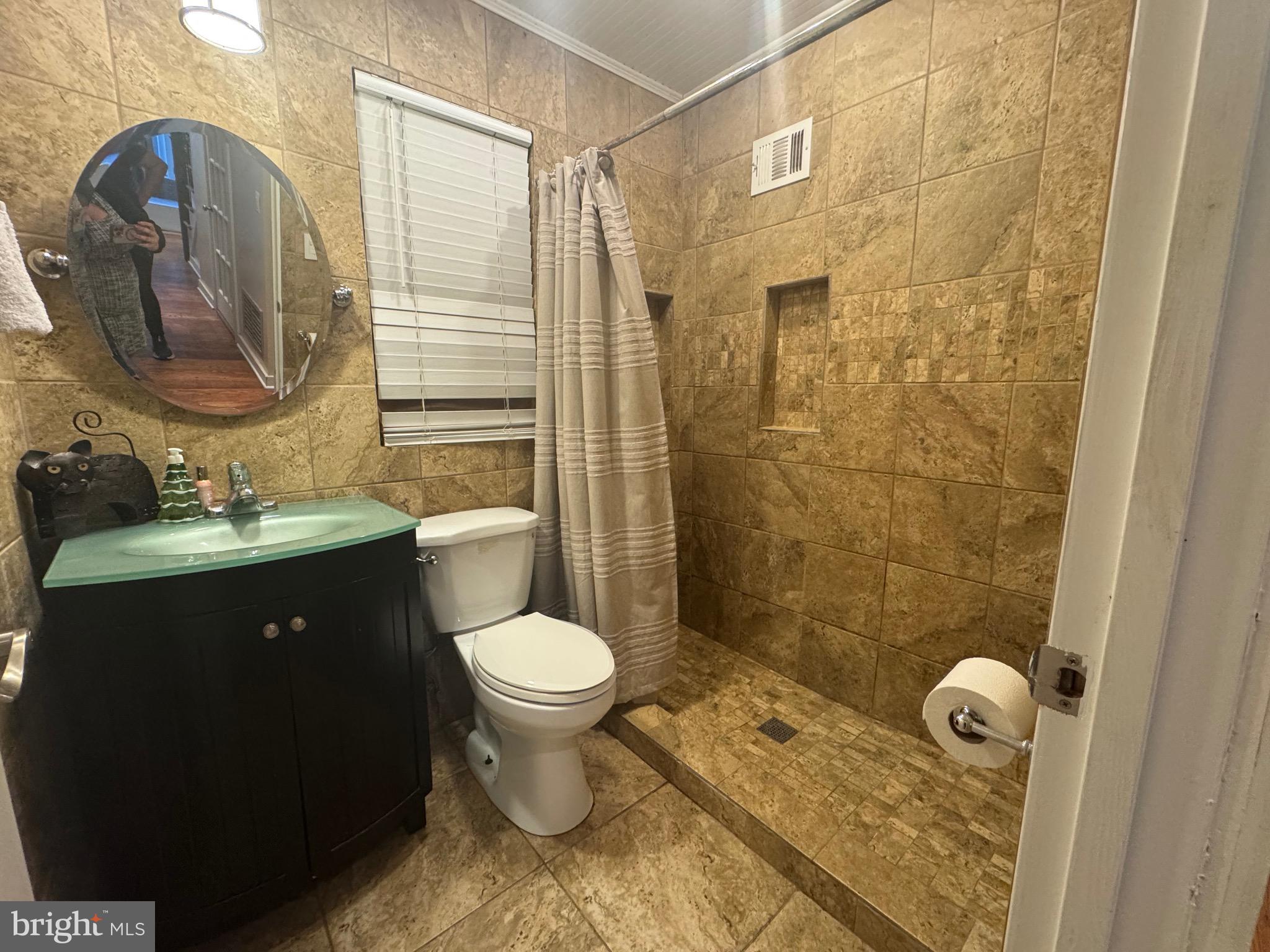 GAITHERSBURG OUTSIDE - Residential