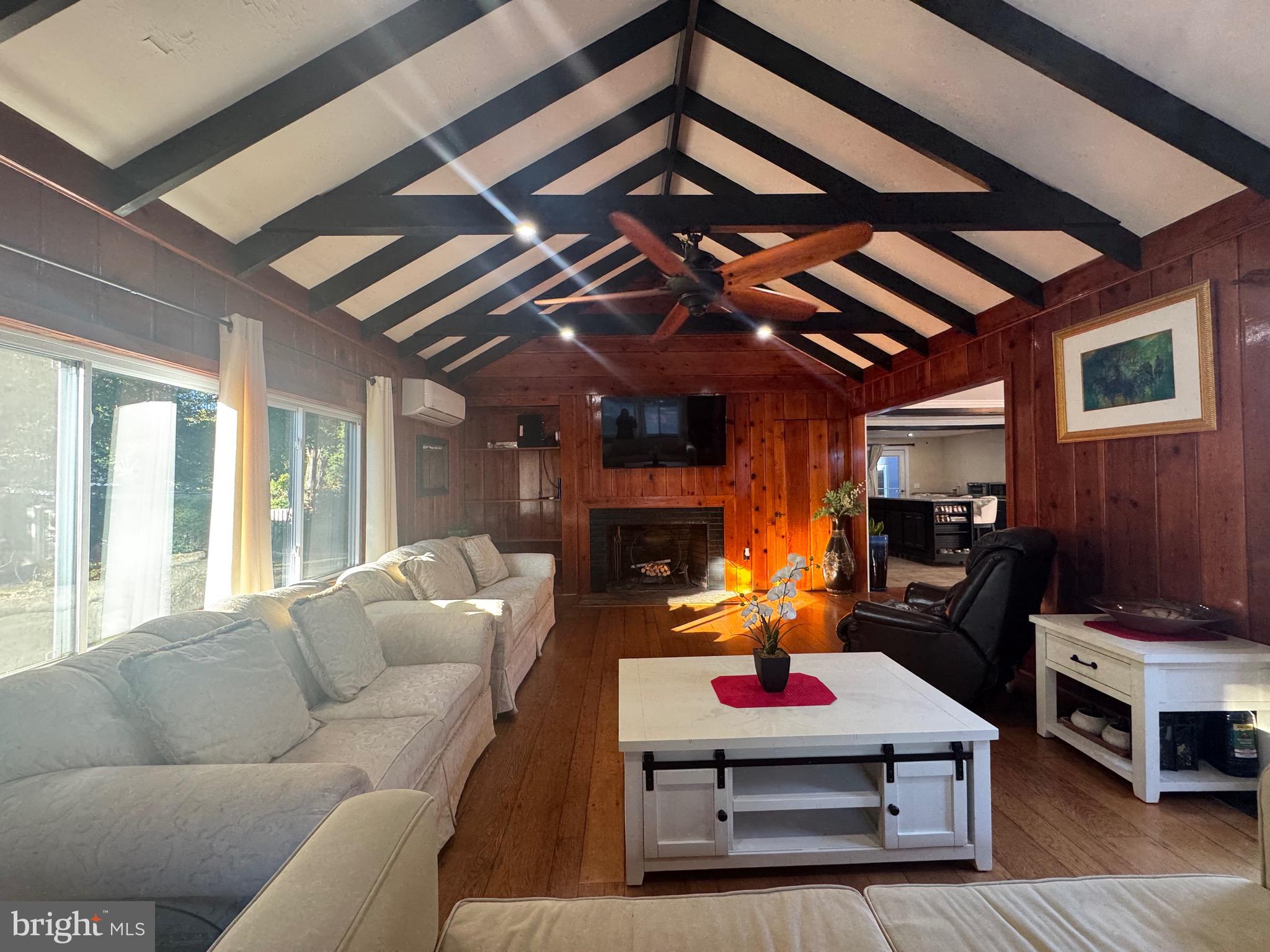 GAITHERSBURG OUTSIDE - Residential