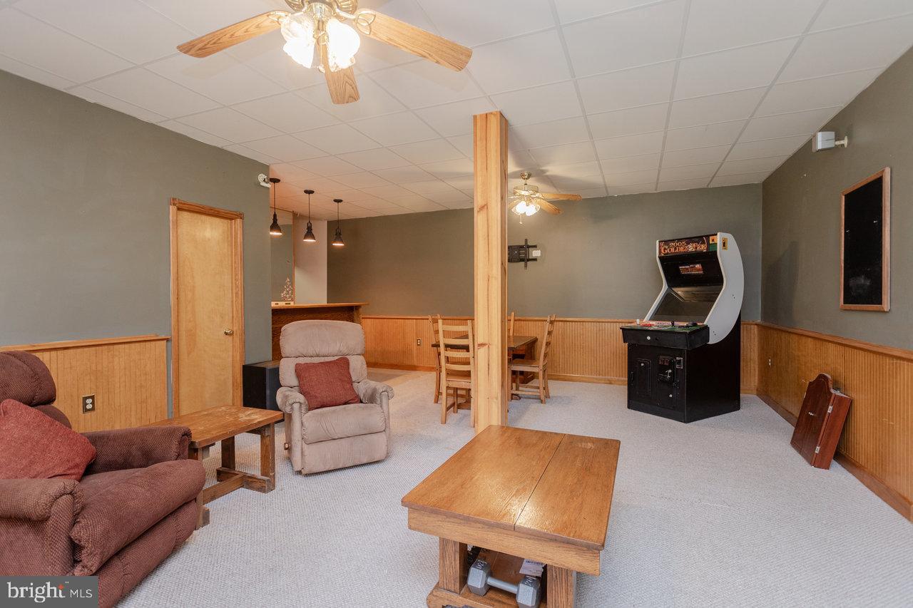 LAKEWOOD - Residential