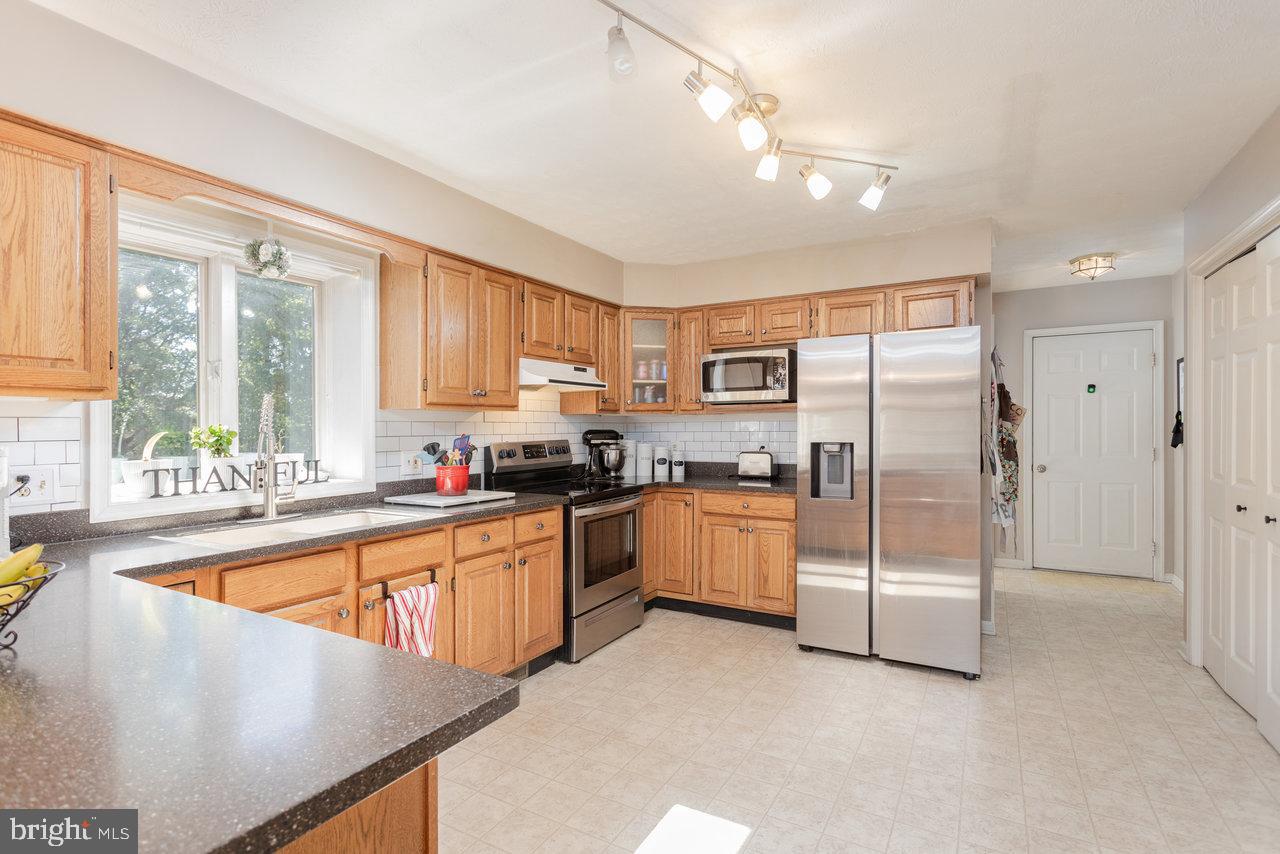 LAKEWOOD - Residential