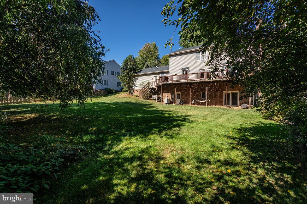 LAKEWOOD - Residential