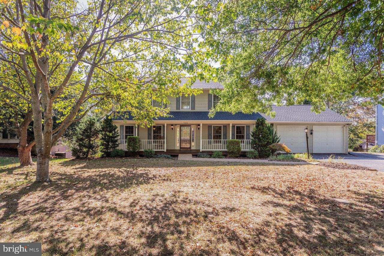 LAKEWOOD - Residential