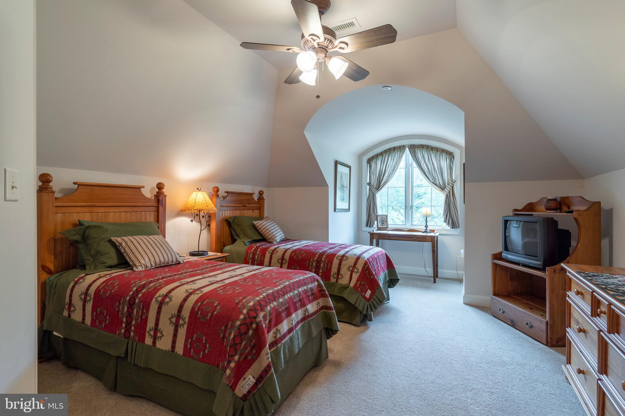 INDIAN SPRINGS - Residential