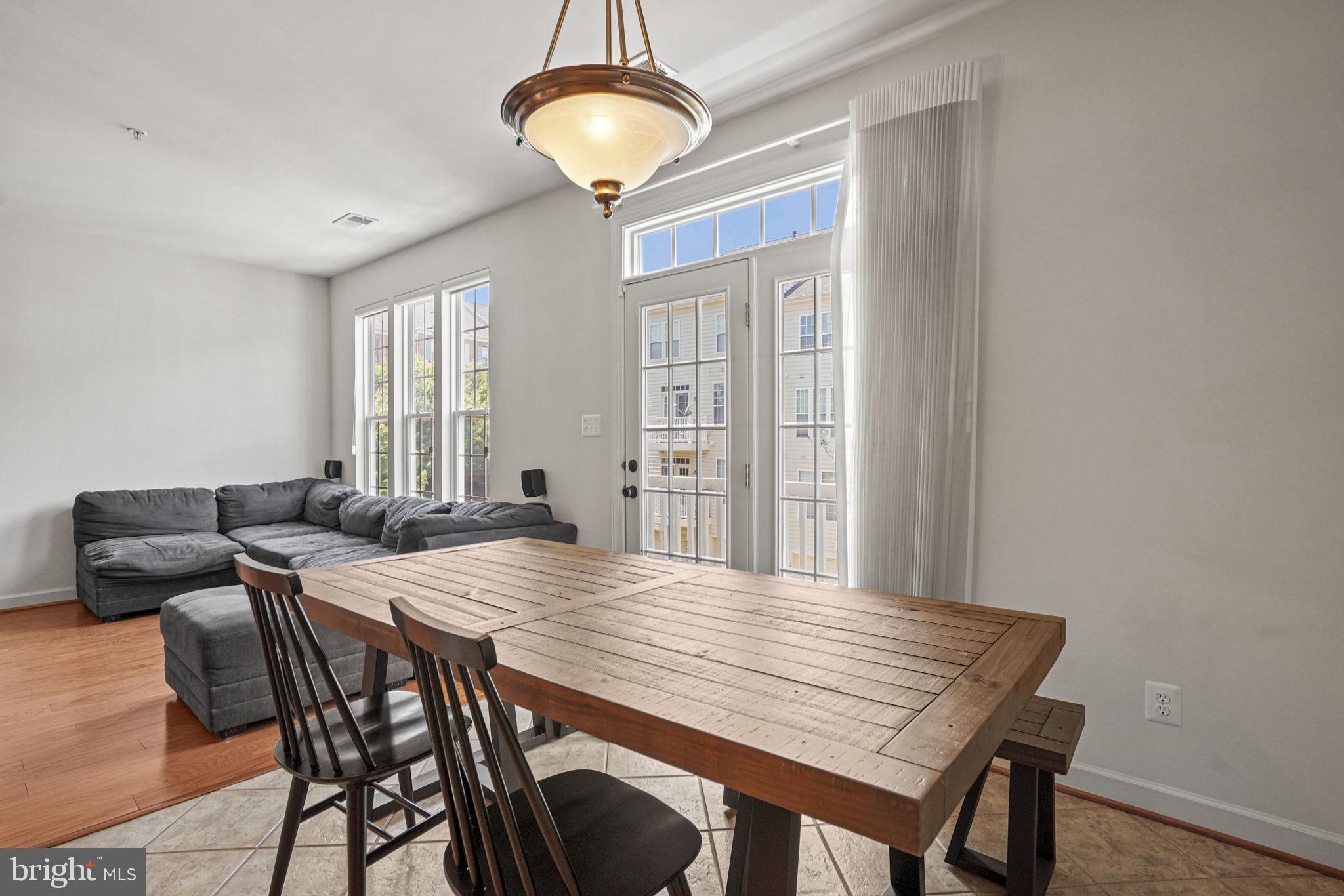 POTOMAC CLUB - Residential