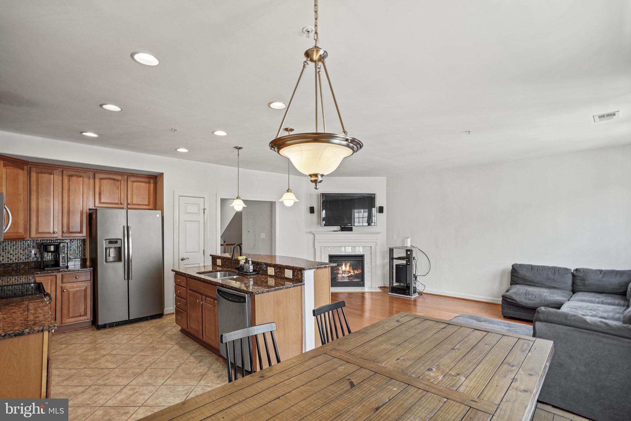 POTOMAC CLUB - Residential