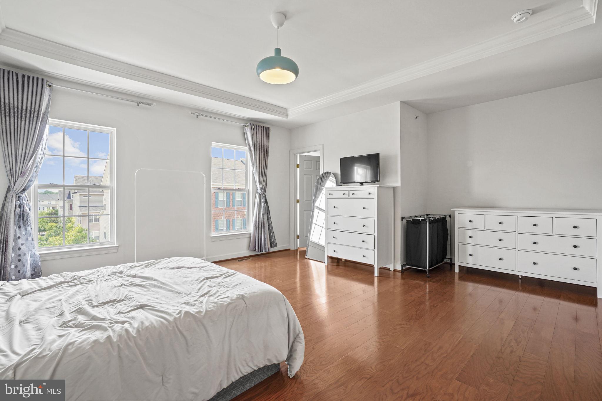 POTOMAC CLUB - Residential