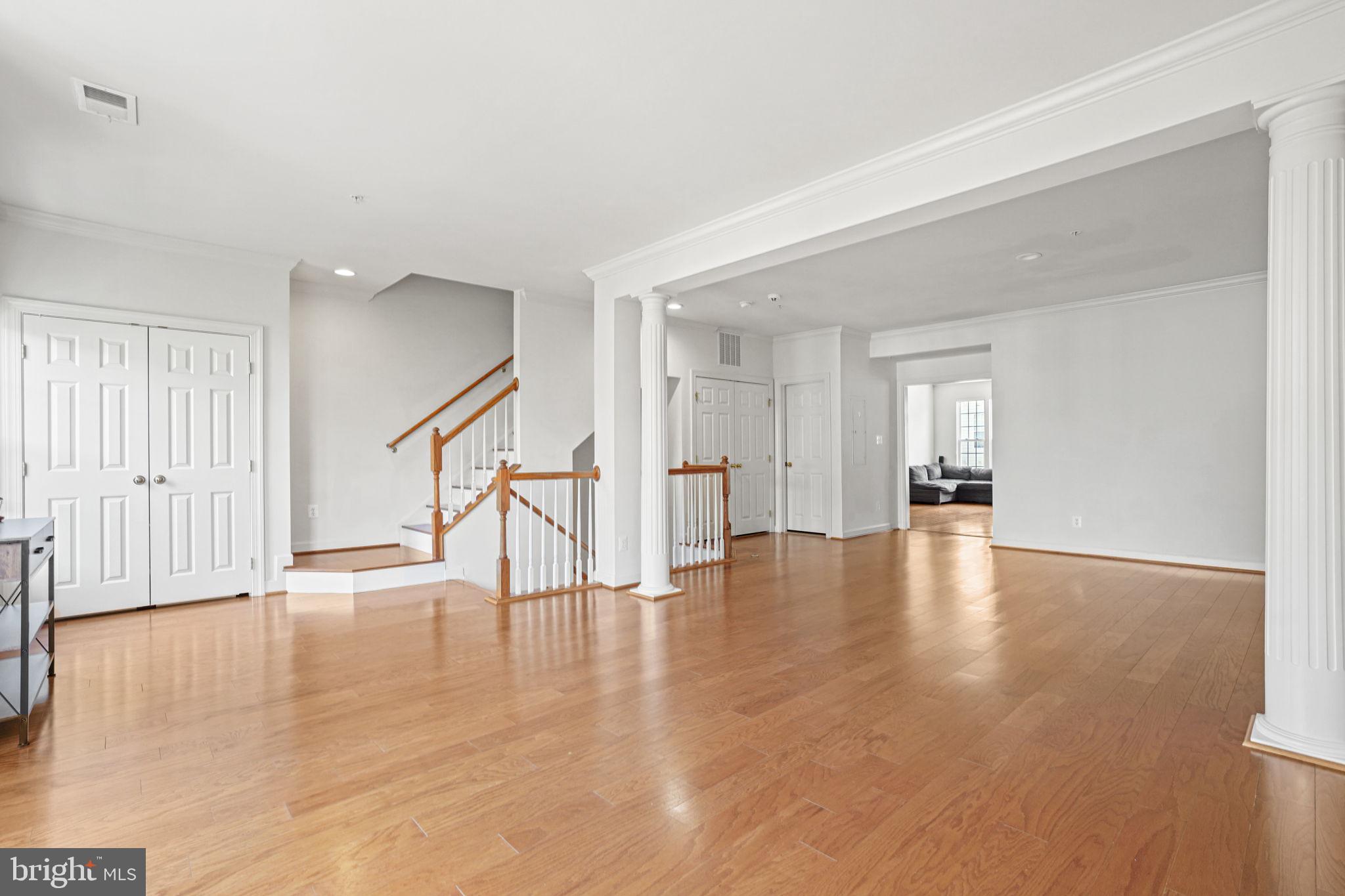 POTOMAC CLUB - Residential