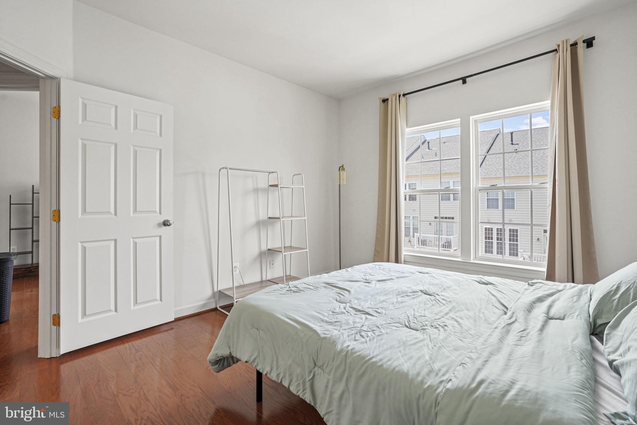 POTOMAC CLUB - Residential