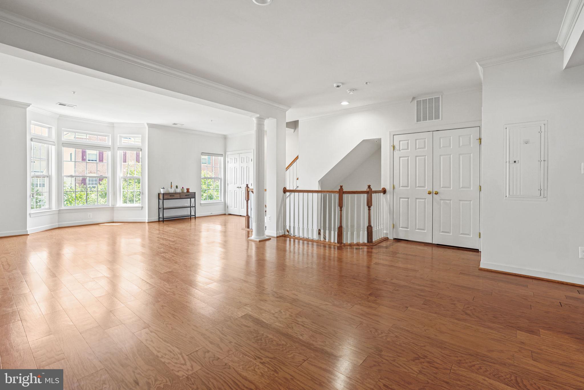 POTOMAC CLUB - Residential