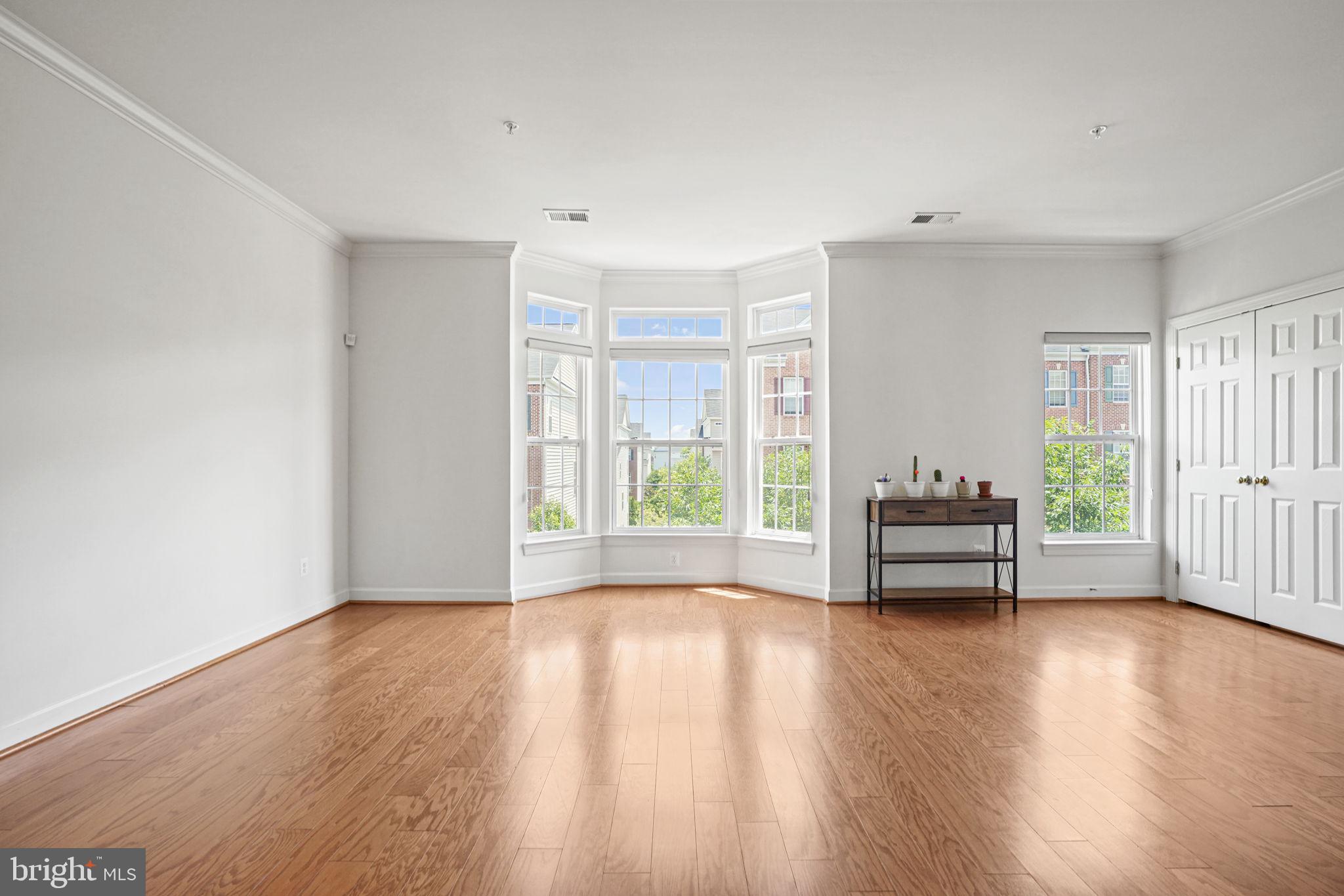 POTOMAC CLUB - Residential