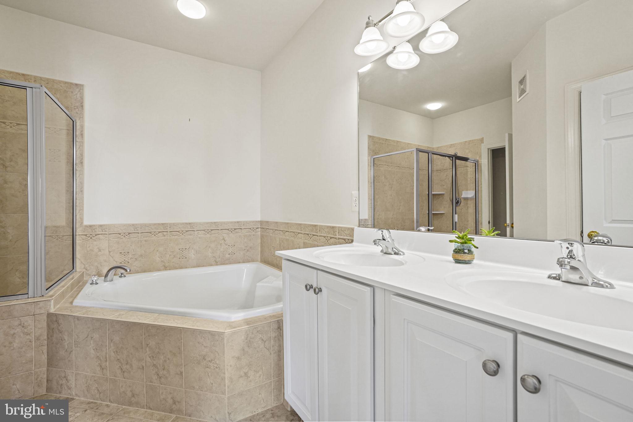 POTOMAC CLUB - Residential