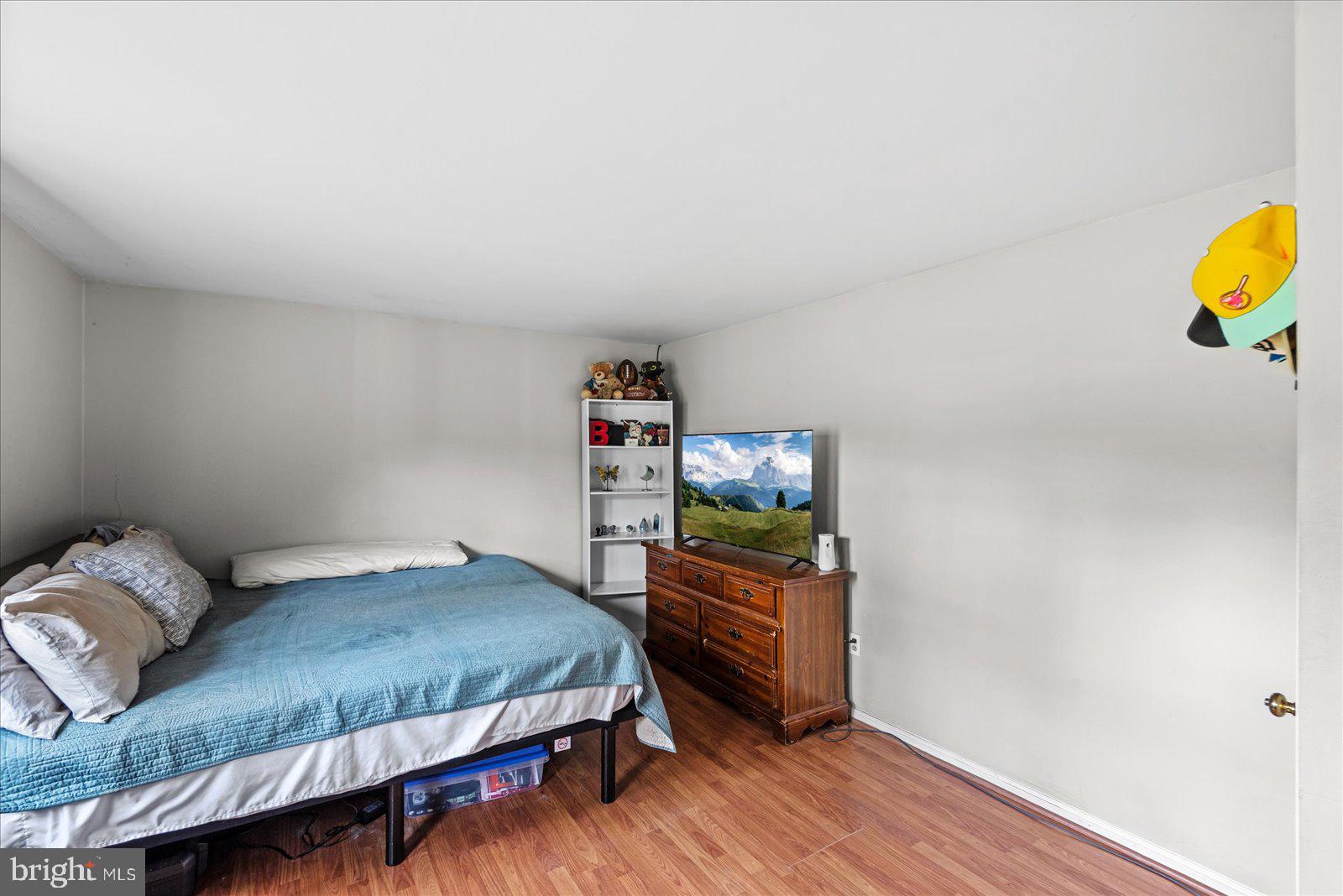 RIDGE POINT ESTATES - Residential