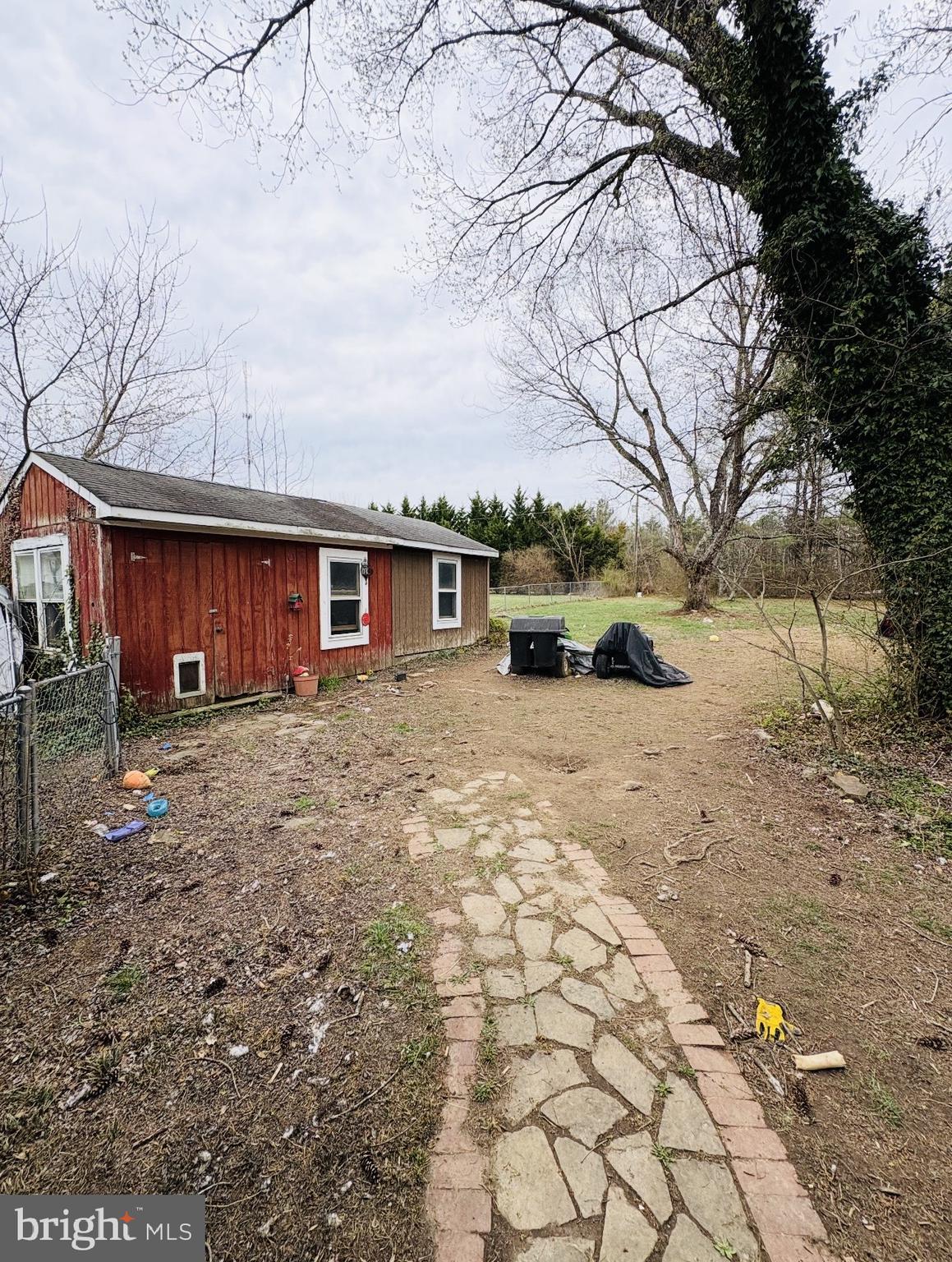 RIDGE POINT ESTATES - Residential