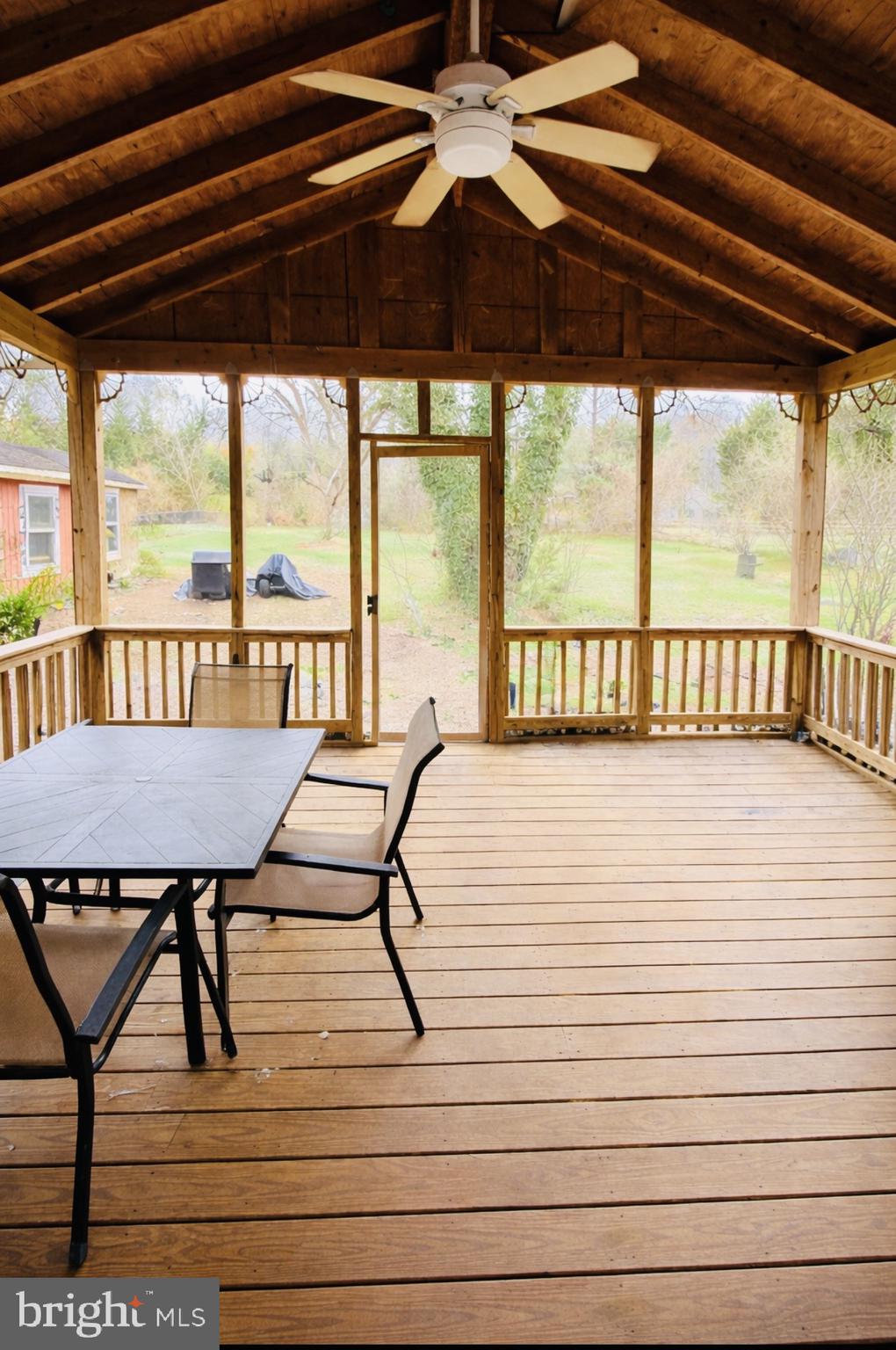 RIDGE POINT ESTATES - Residential