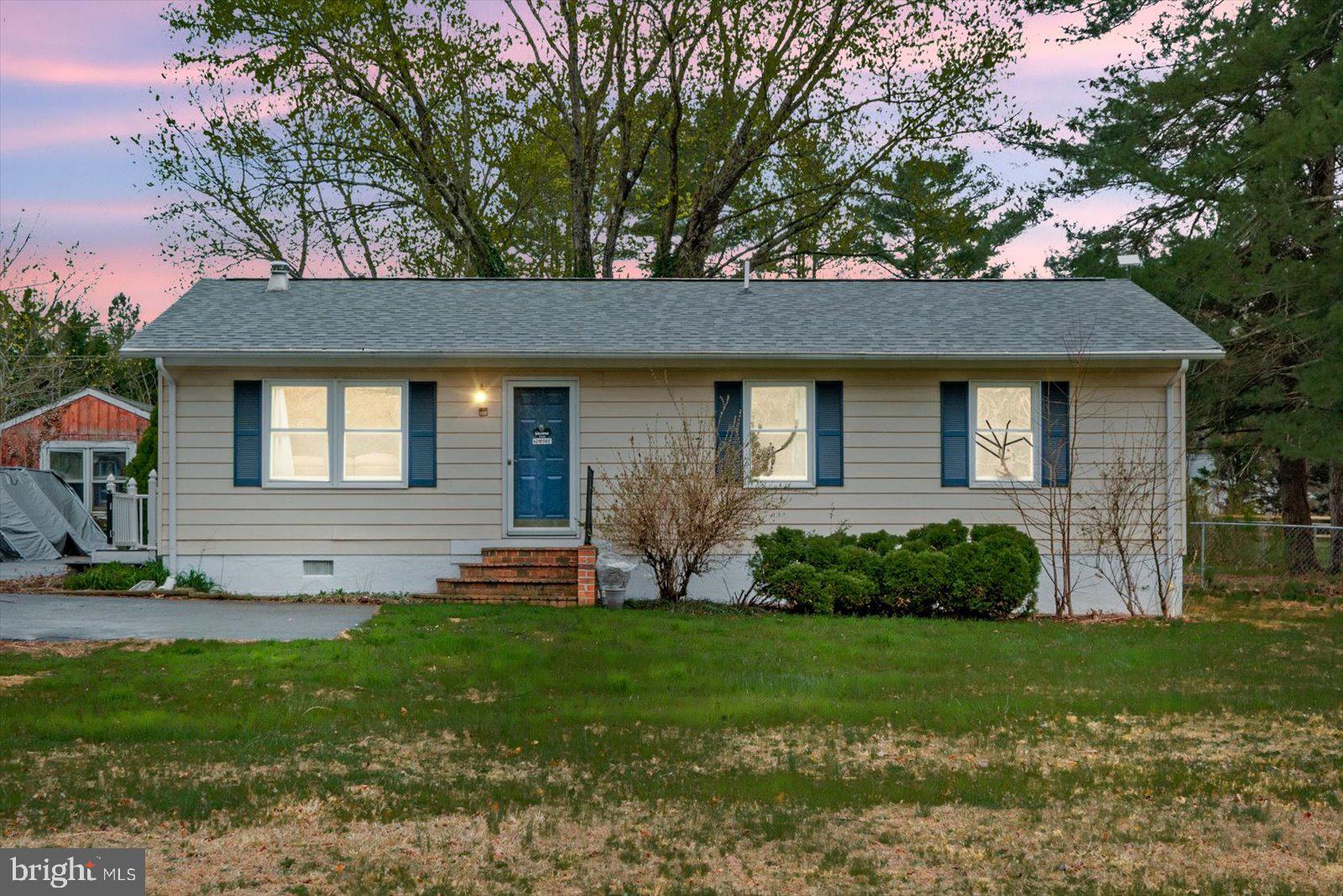 RIDGE POINT ESTATES - Residential