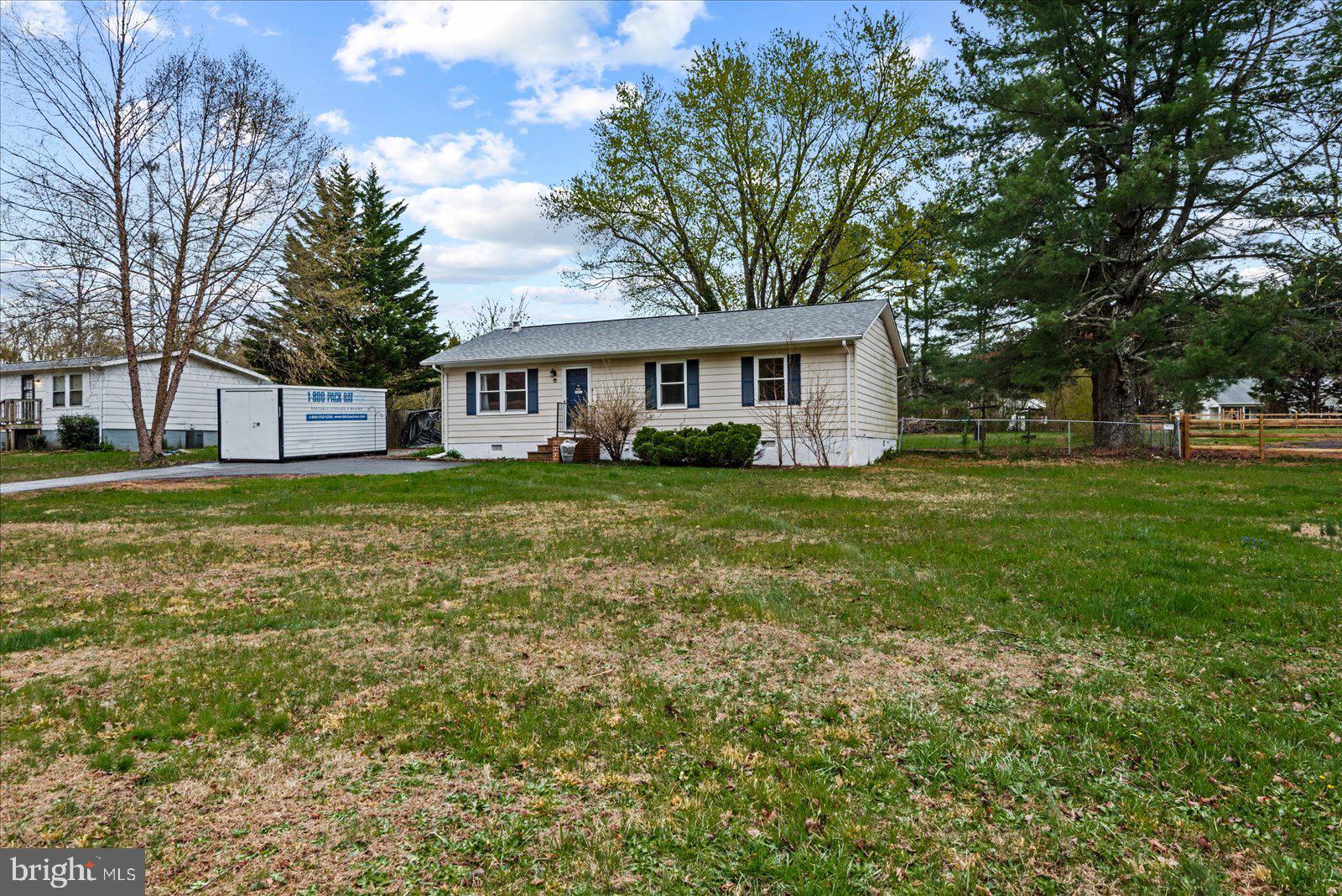 RIDGE POINT ESTATES - Residential