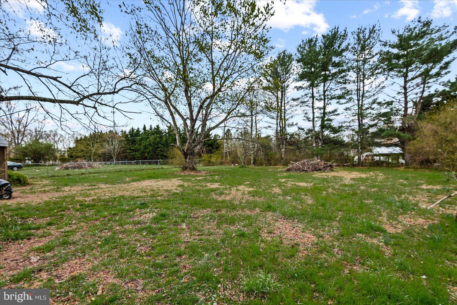 RIDGE POINT ESTATES - Residential