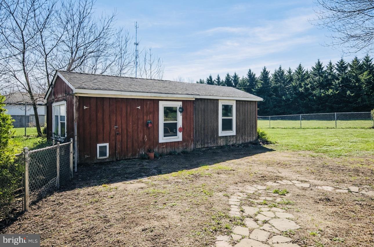 RIDGE POINT ESTATES - Residential