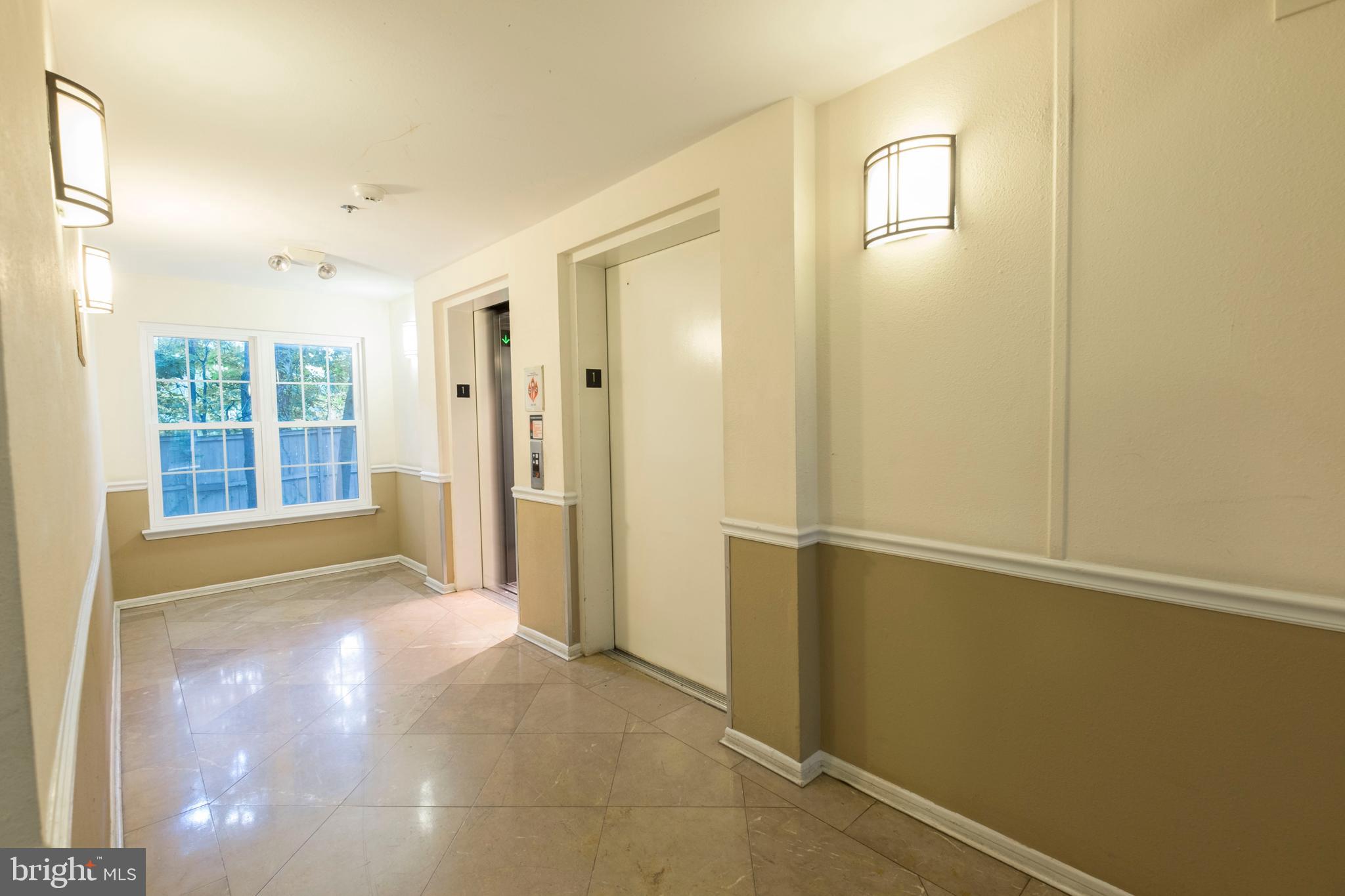 POINTE AT PARK CENTER - Residential Lease