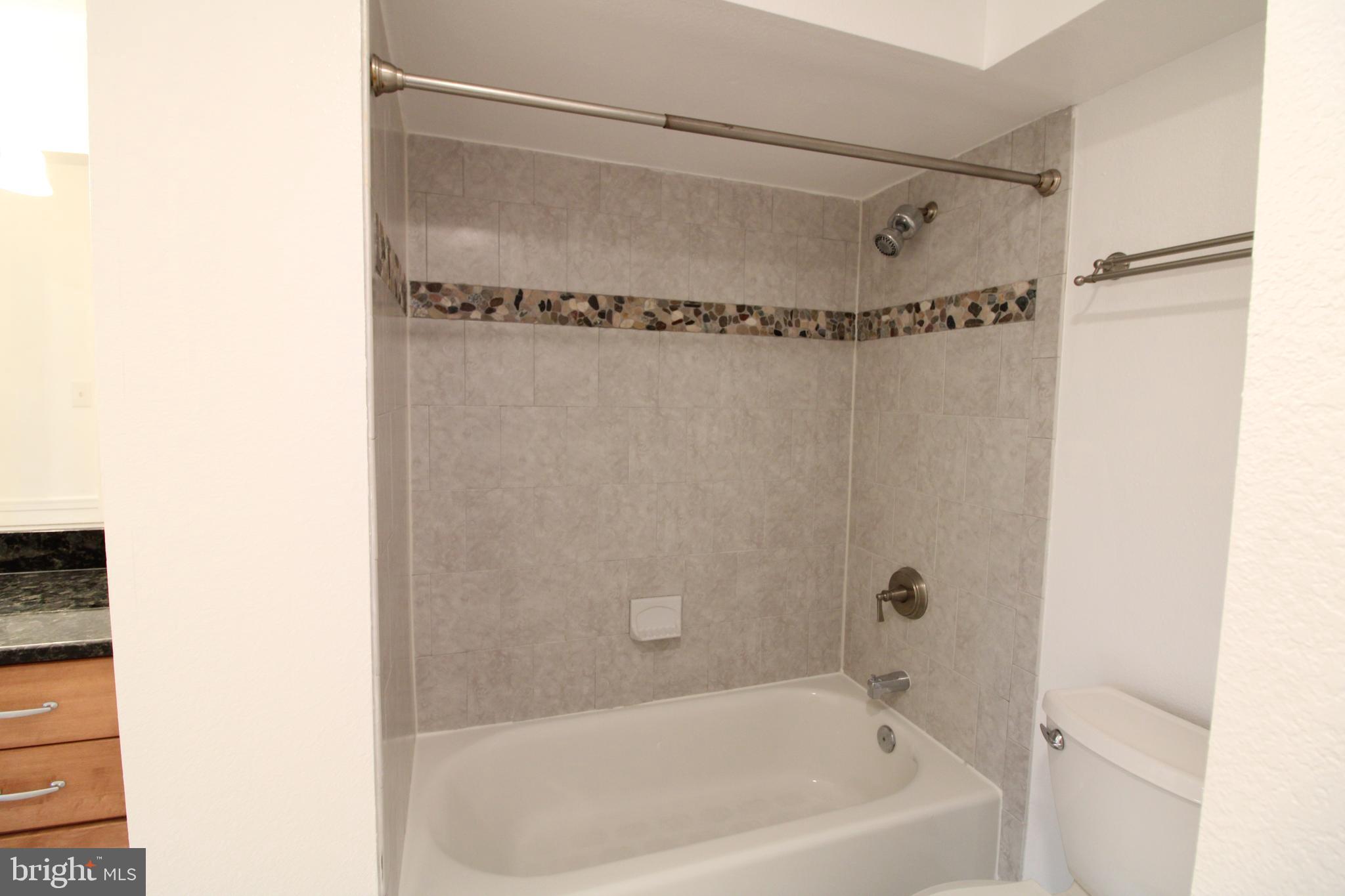 POINTE AT PARK CENTER - Residential Lease