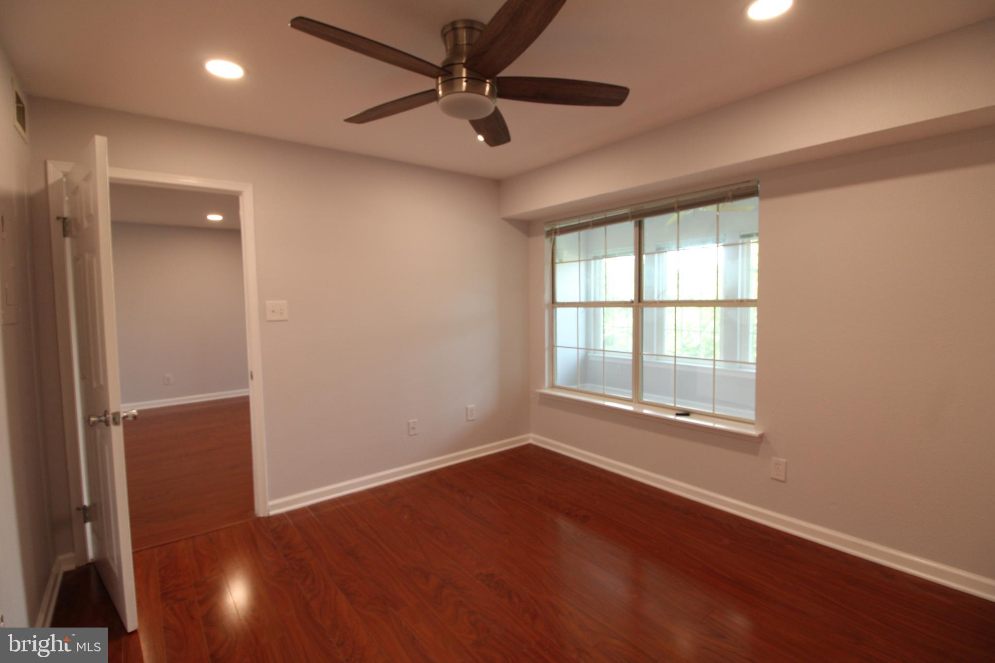 POINTE AT PARK CENTER - Residential Lease