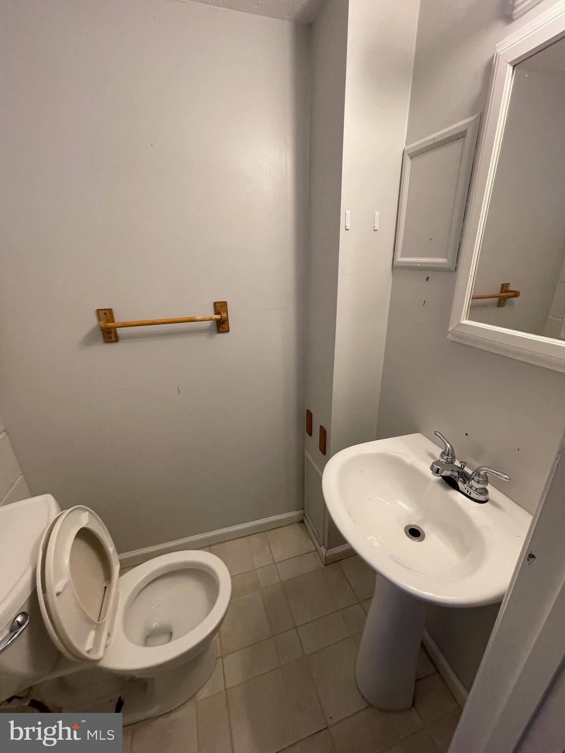 NORTHWOOD - Residential