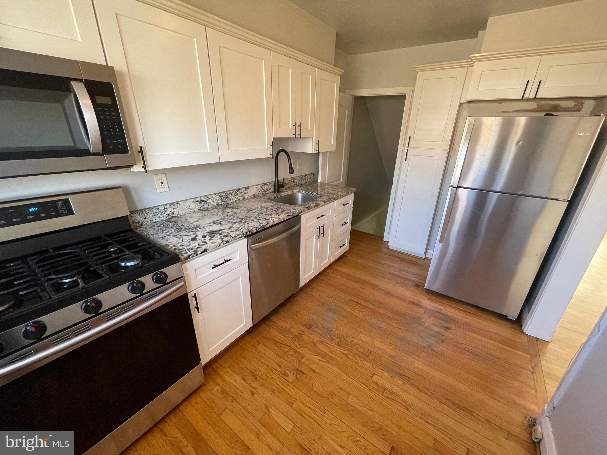 NORTHWOOD - Residential