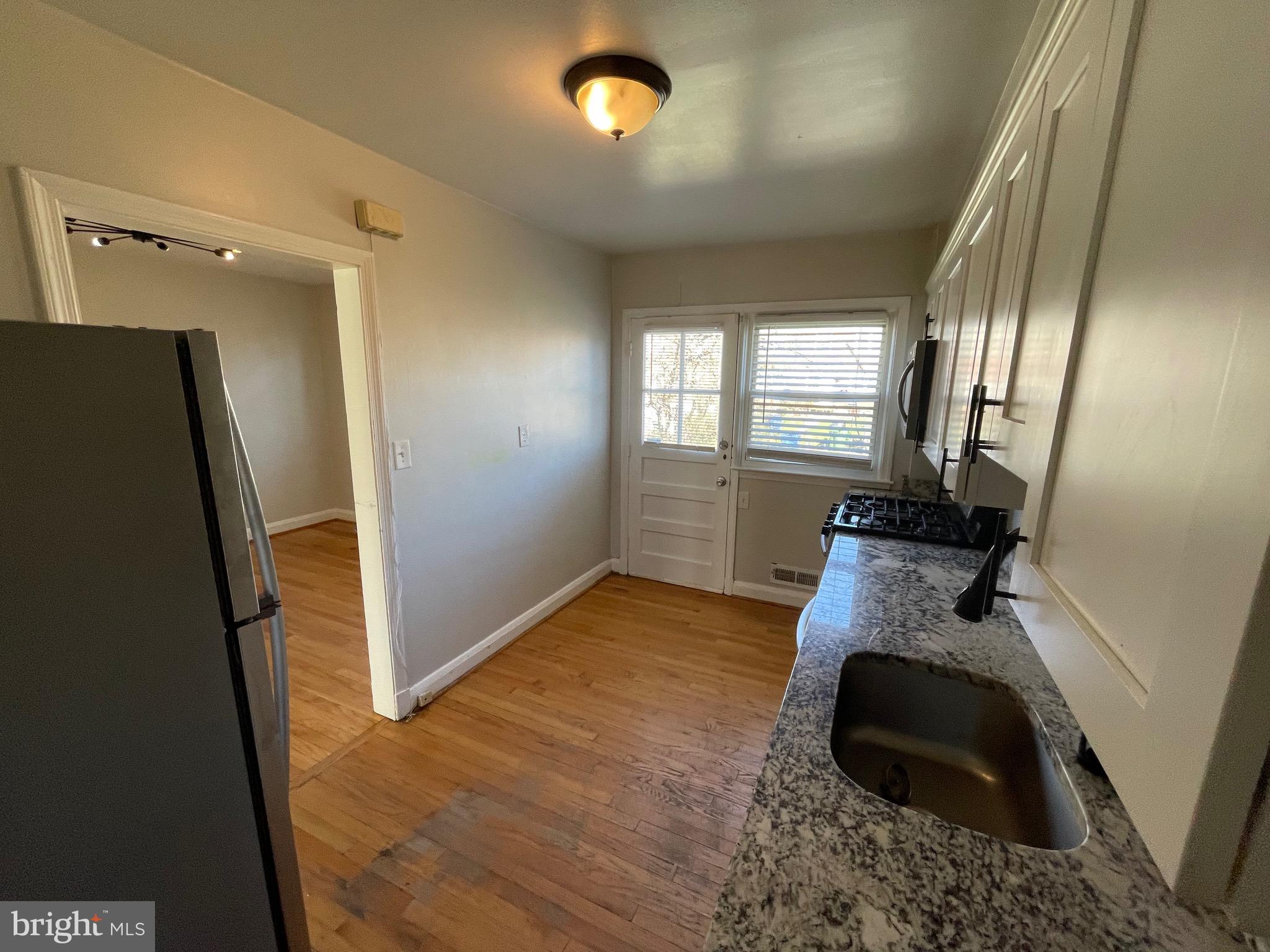 NORTHWOOD - Residential