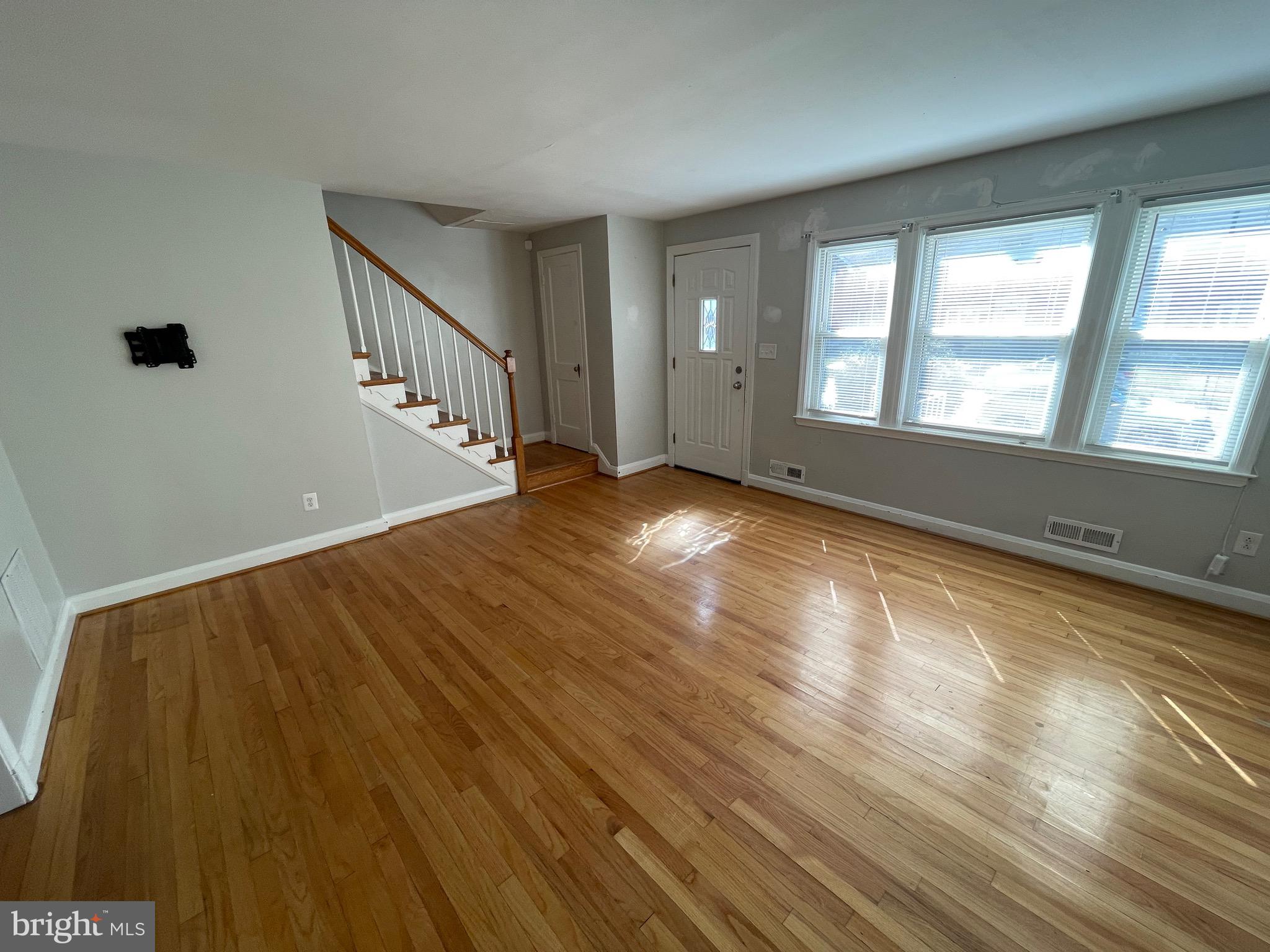 NORTHWOOD - Residential