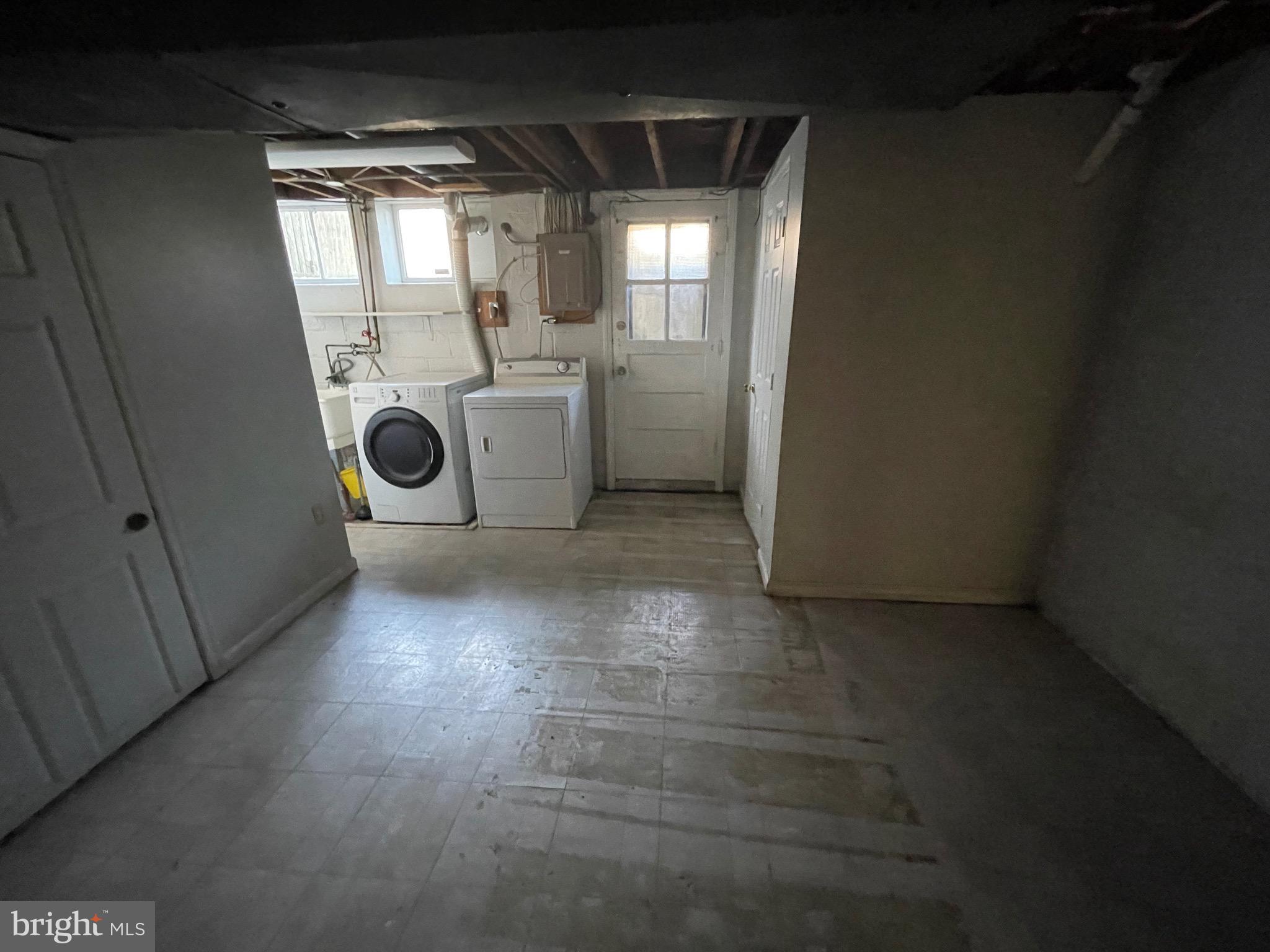 NORTHWOOD - Residential