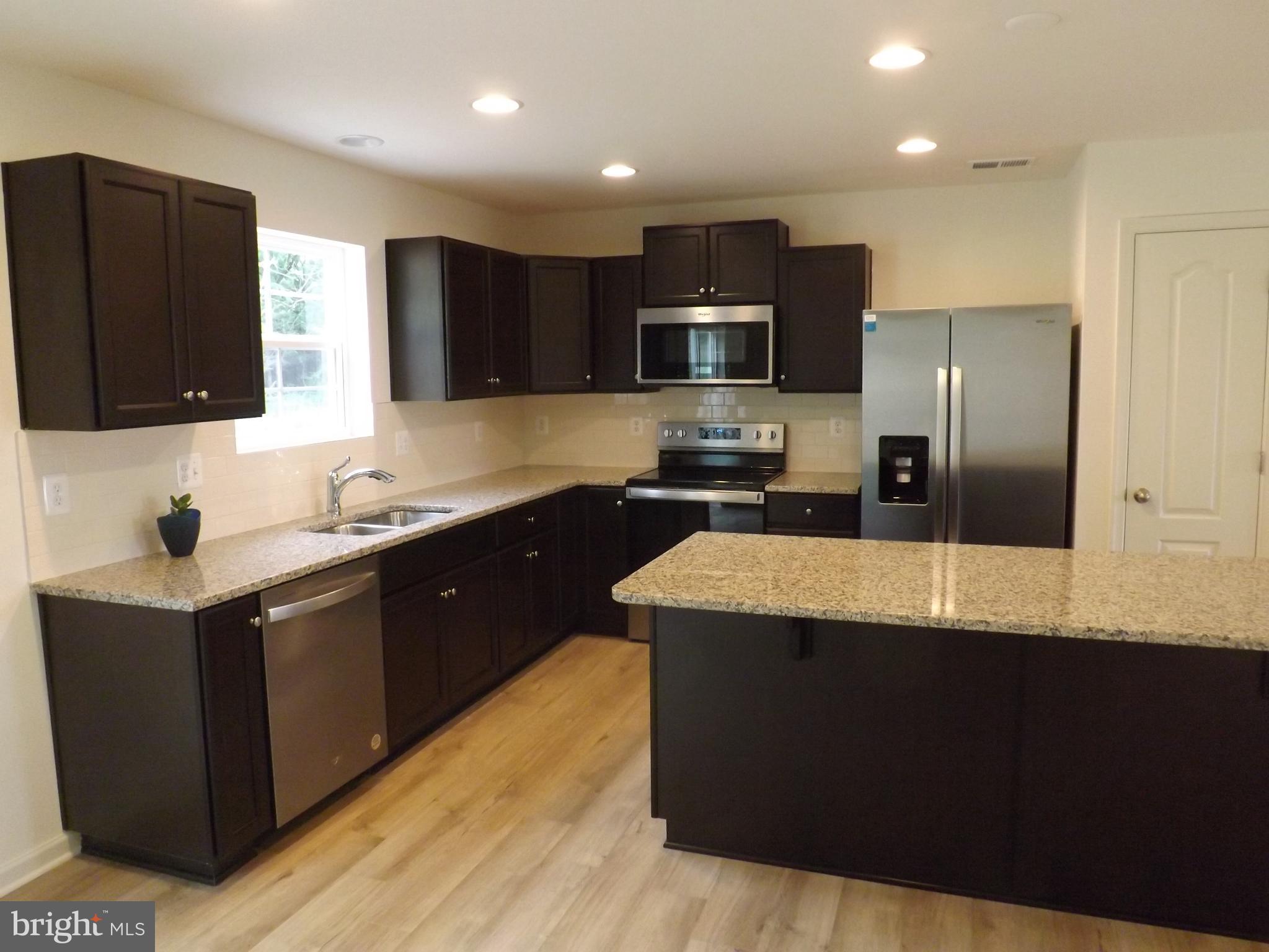 OVERLOOK AT RIVERSIDE - Residential Lease