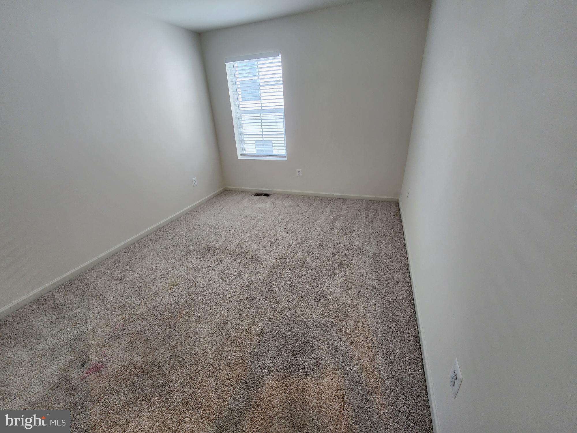 OVERLOOK AT RIVERSIDE - Residential Lease