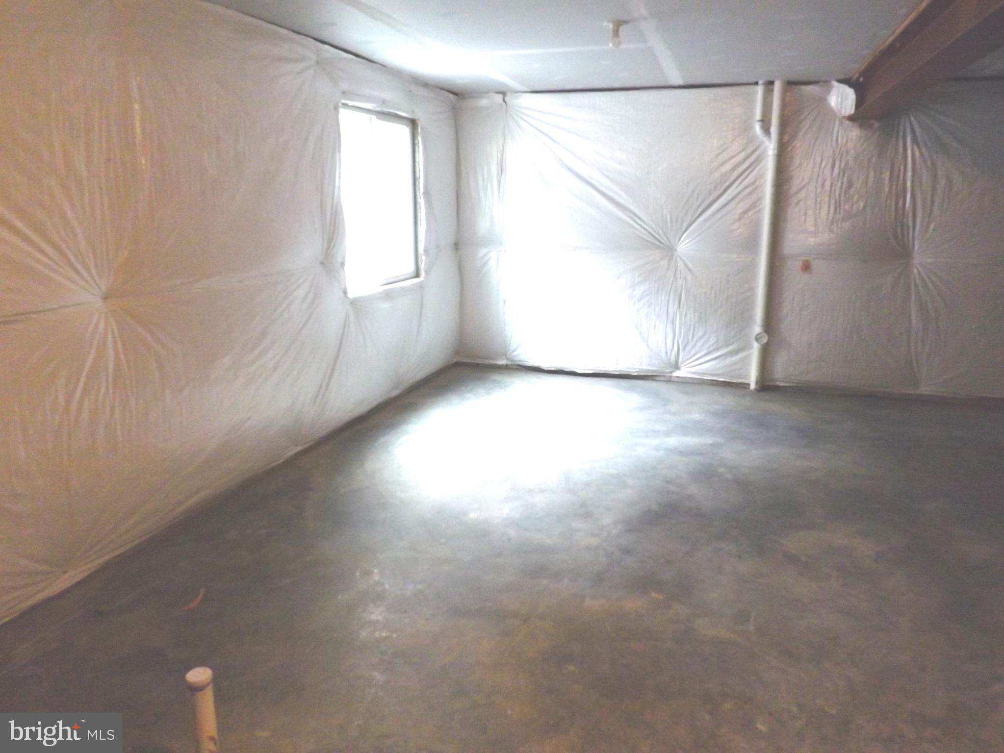 OVERLOOK AT RIVERSIDE - Residential Lease