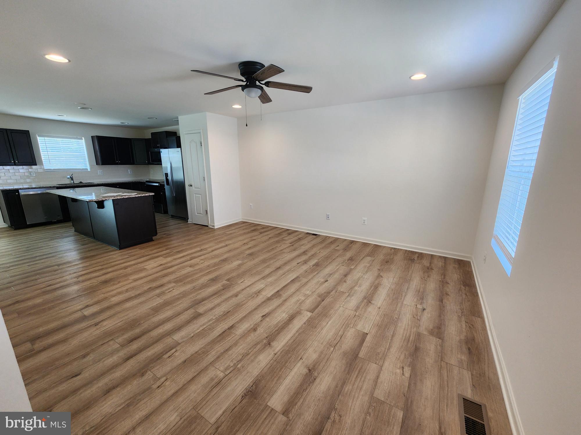 OVERLOOK AT RIVERSIDE - Residential Lease