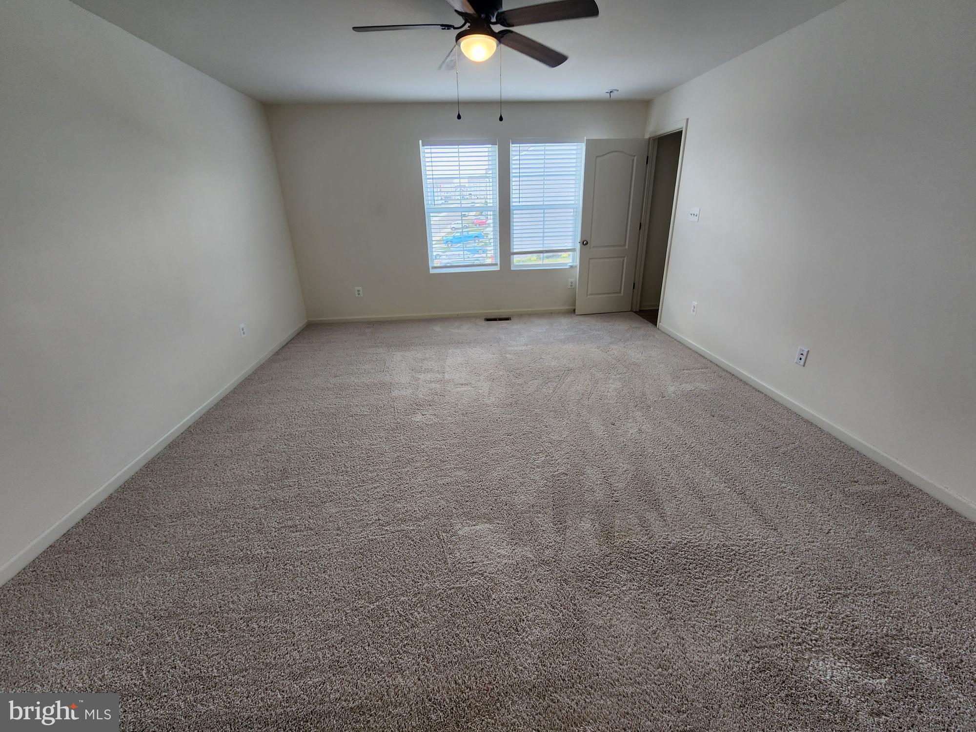 OVERLOOK AT RIVERSIDE - Residential Lease